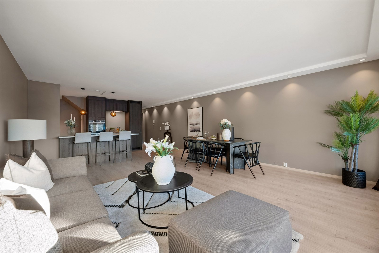 Downlights i himling Galleribilde