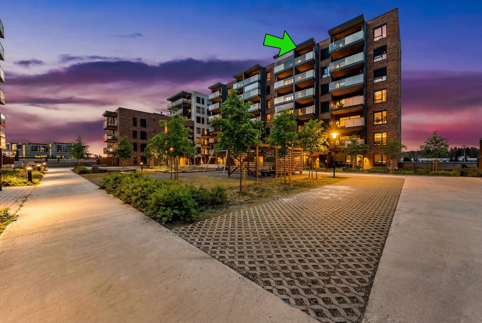 Leiligheten ligger i 7. etasje med godt utsyn og gode solforhold Galleribilde