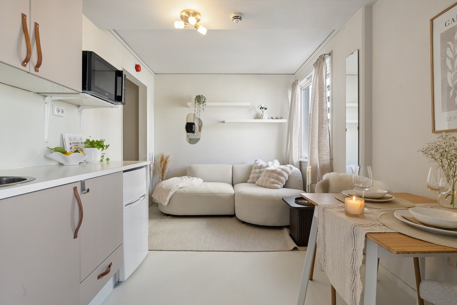 Dette er det perfekte objektet for deg som ønsker en sentral pendler leilighet, førstegangskjøp eller utleieobjekt! Galleribilde