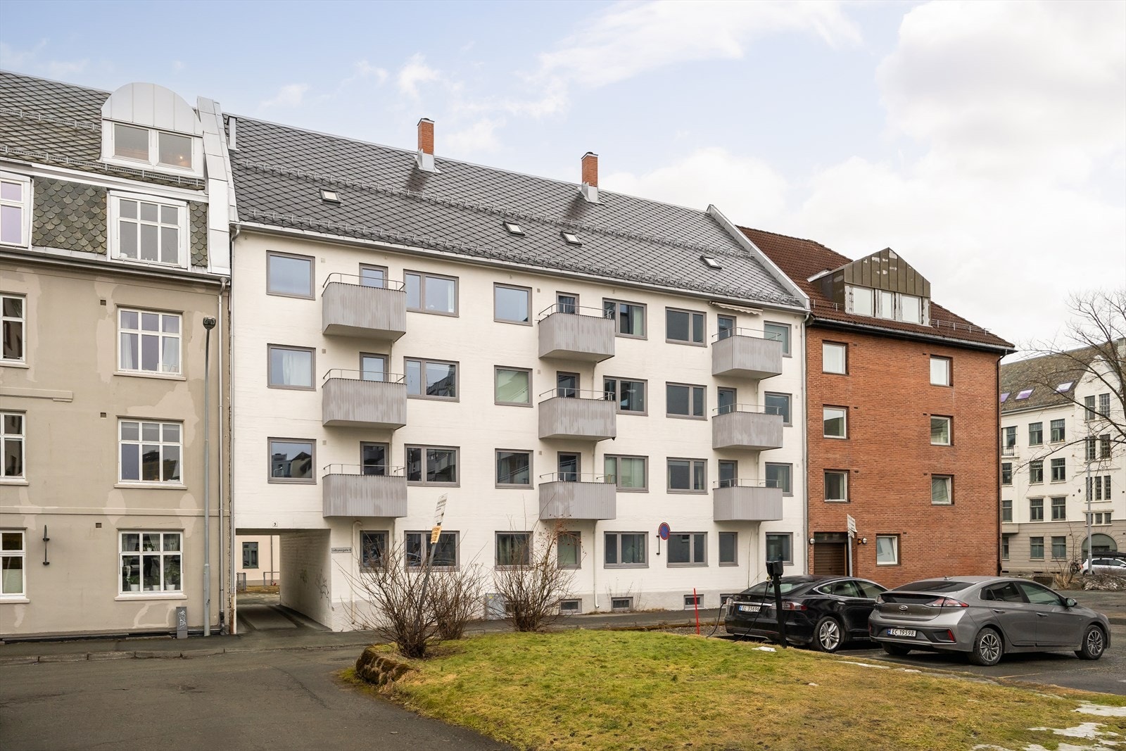 Borettslaget er medlem av sikringsfond. Dette innebærer at andelseierne ikke er ansvarlig for andre andelseieres mislighold av felleskostnader. Galleribilde