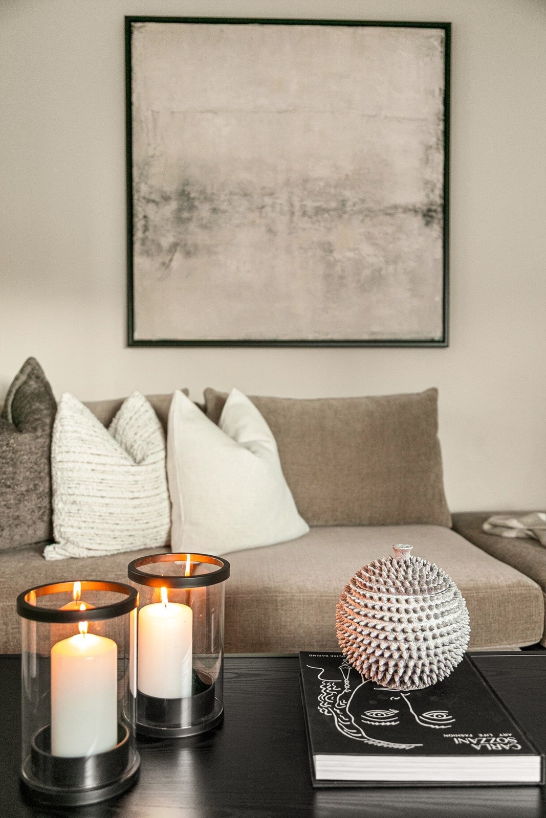 God plass til sofaseksjon og annet ønsket møblement. Galleribilde