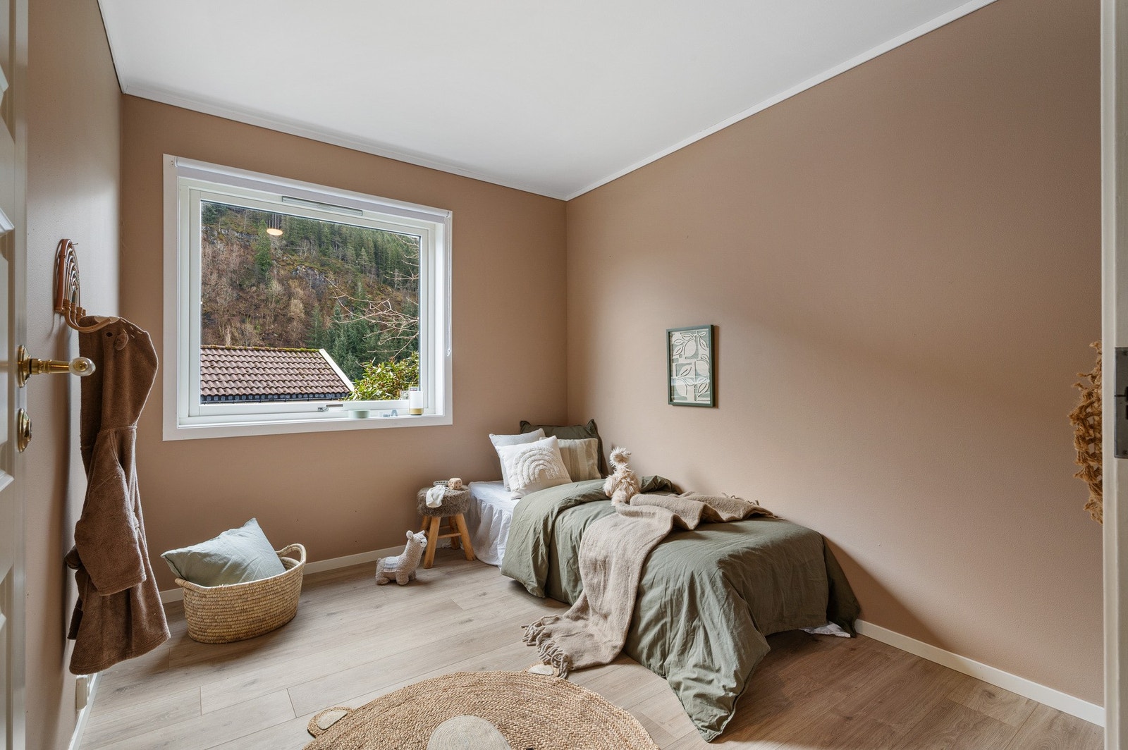 Det andre soverommet måler 7,8 kvm. Galleribilde