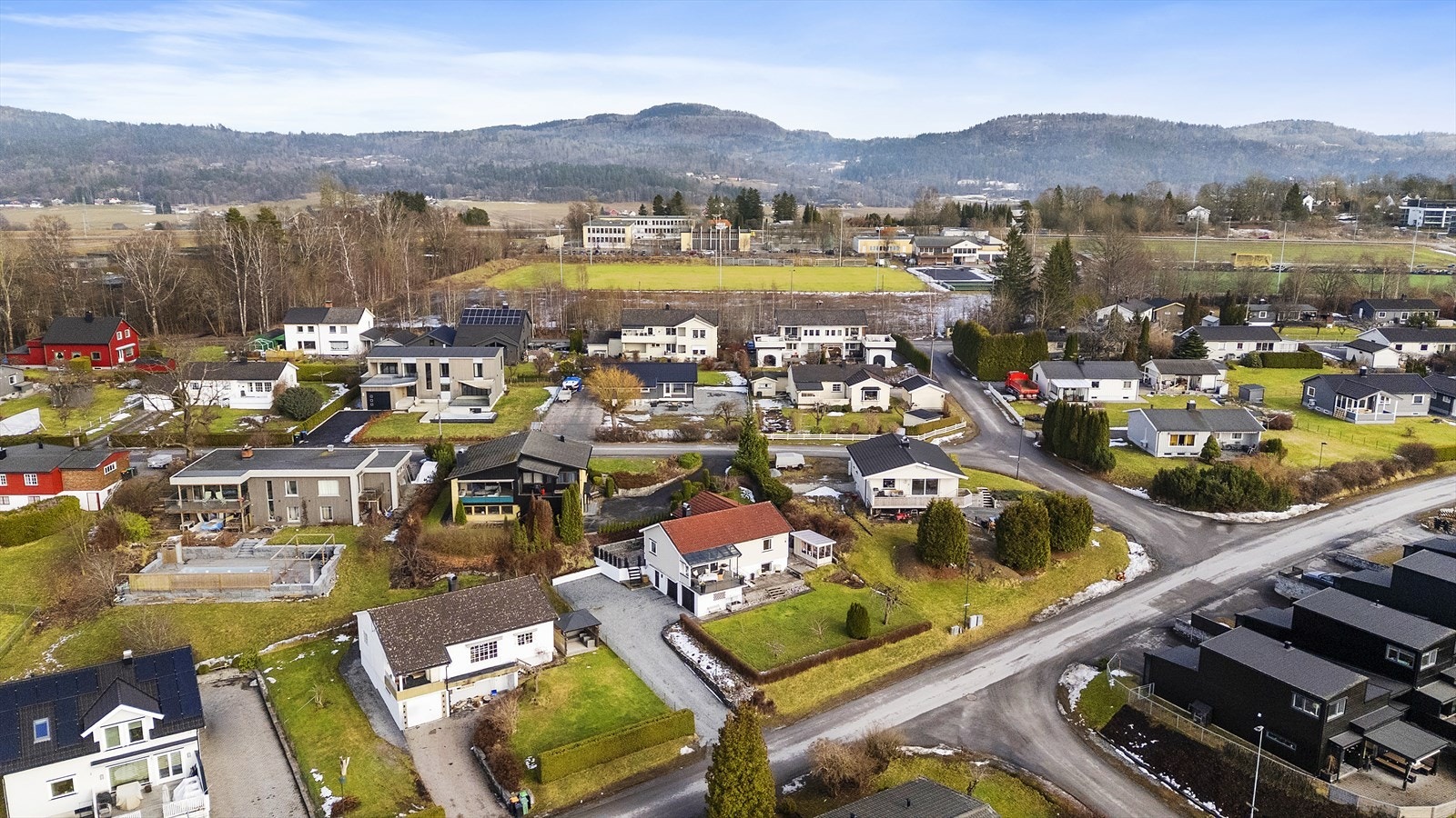 Umiddelbar nærhet til Borg stadion Galleribilde