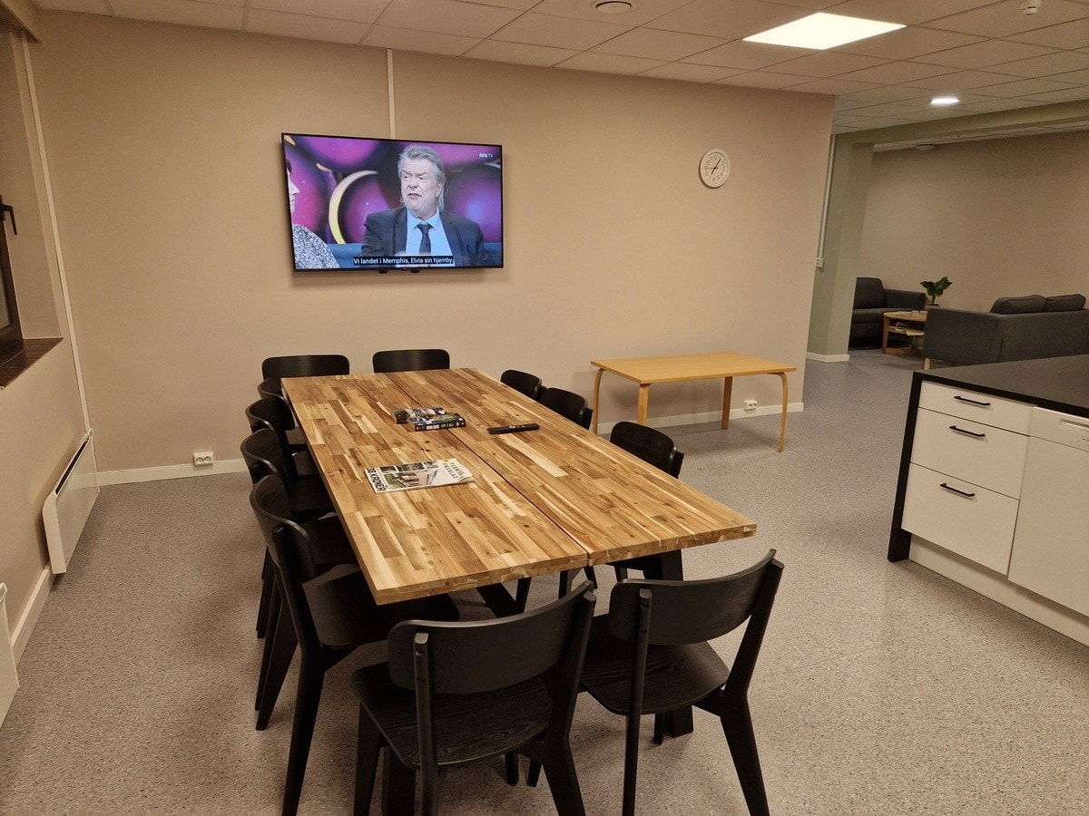 Kjøkken m/TV Galleribilde