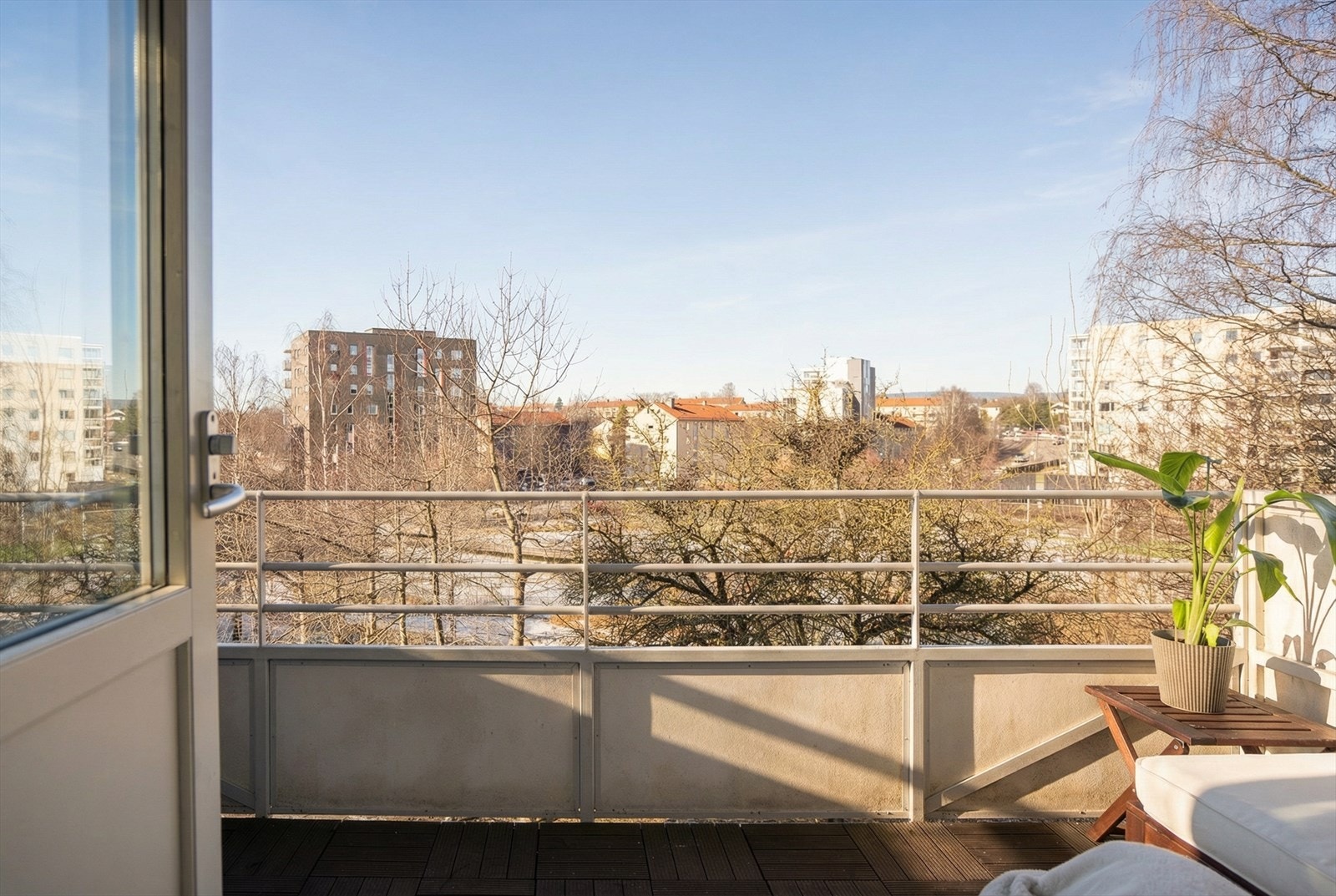 Sørvestvendt balkong på ca. 7 kvm. Galleribilde