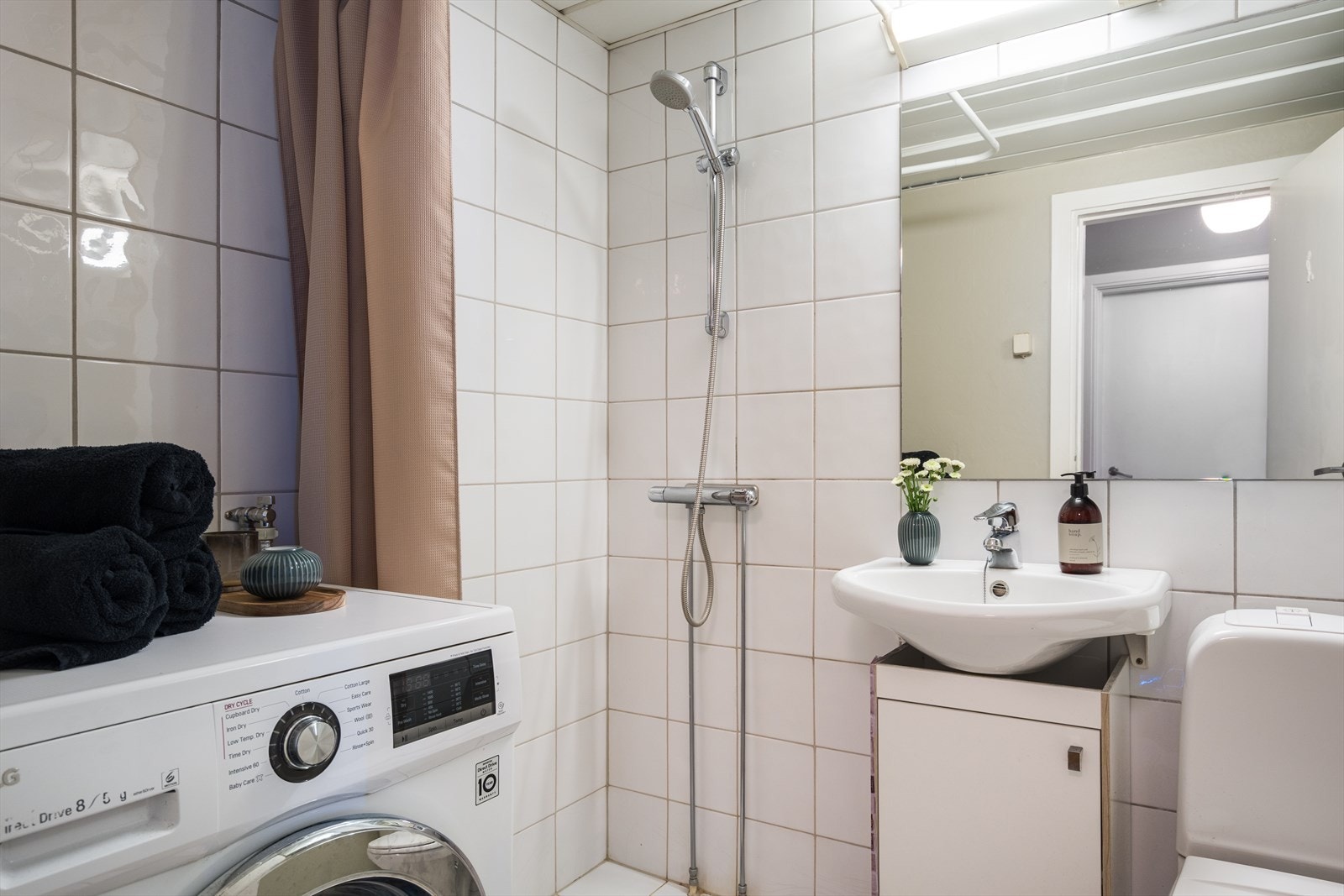 Det er også opplegg for vaskemaskin. Galleribilde