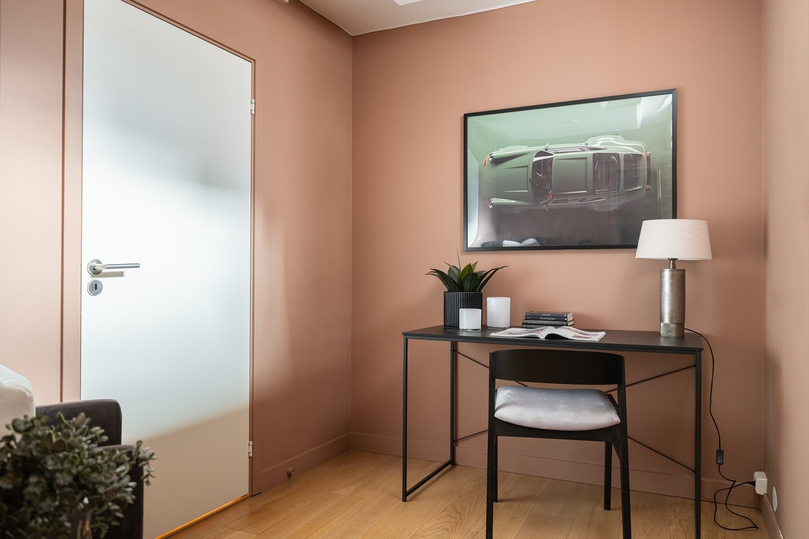 Rolig sone for hjemmekontor Galleribilde