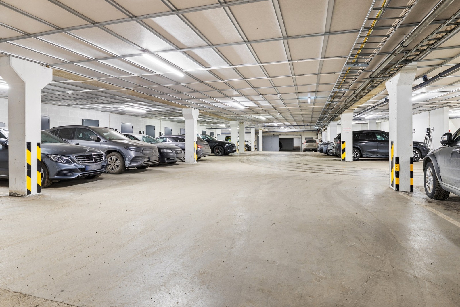 Det er mulighet med parkeringsleie i borettslaget Galleribilde