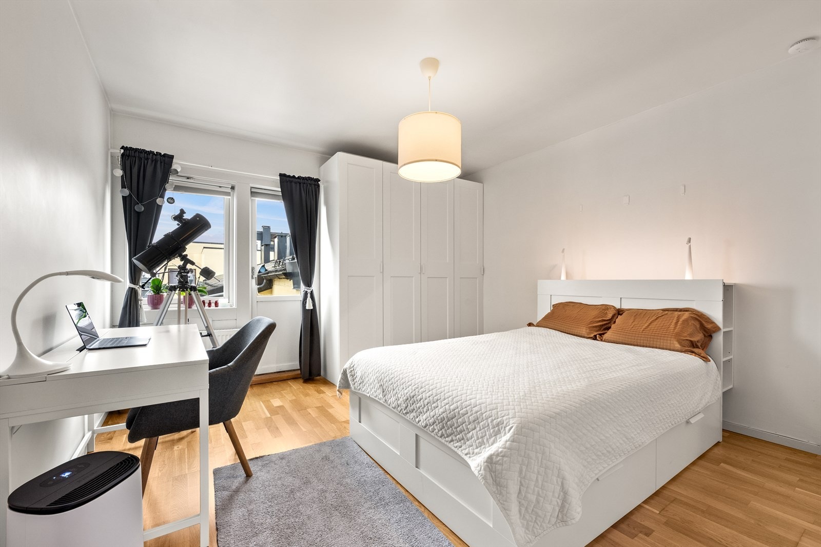 Hovedsoverommet er av god størrelse. Galleribilde