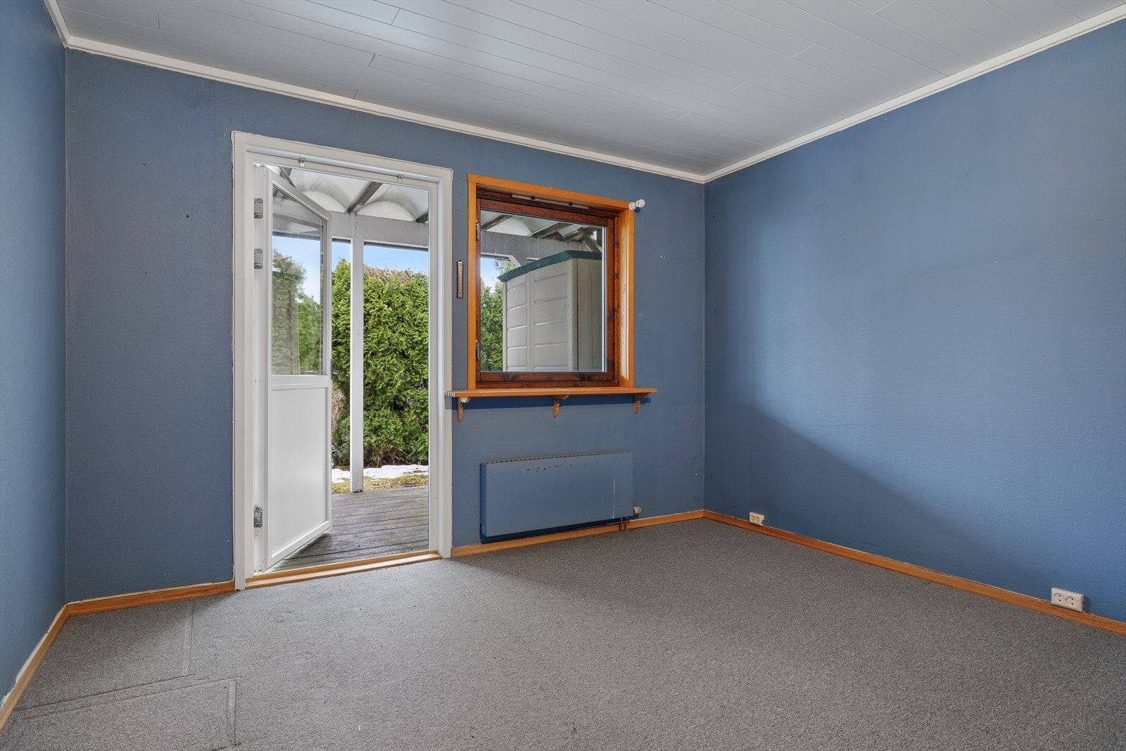 I underetasjen finner du to gode soverom. Det er god plass til seng og tilhørende møblement på begge rom, samt plass for ytterlig oppbevaring eller kontorplass etter ønske og behov. Galleribilde