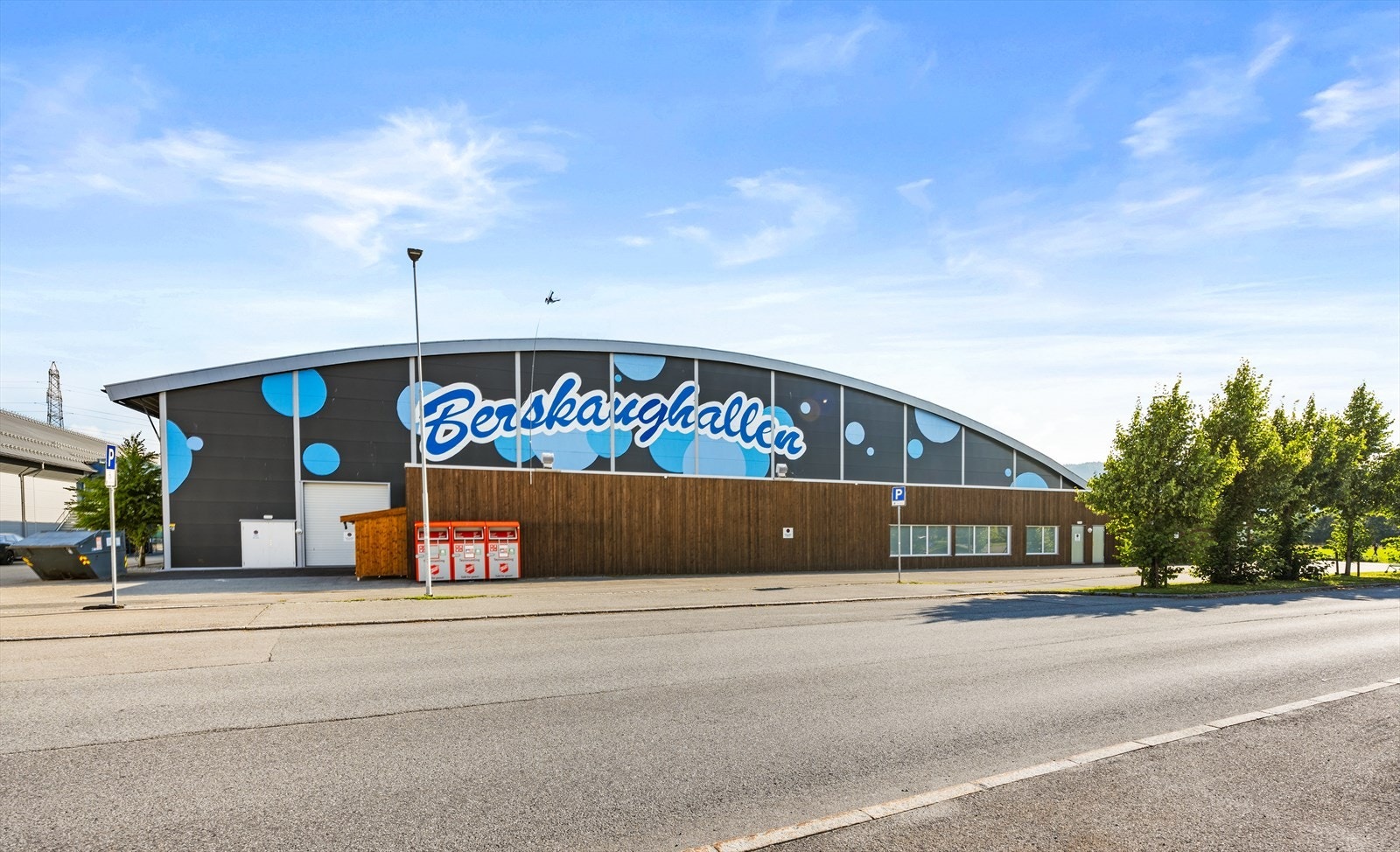 I nærheten er det også idrettshall Galleribilde