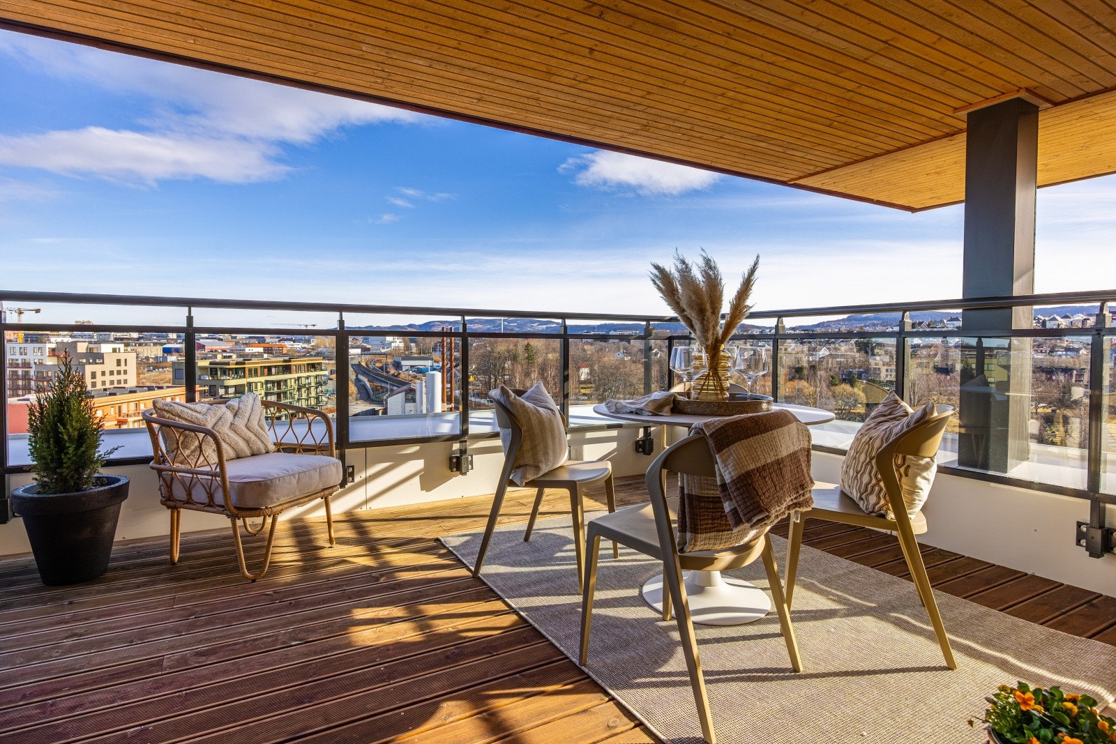 DNB Eiendom v/ Dorte Fagerstad har gleden av å ønske velkommen til Stjørdalsveien 13! Galleribilde