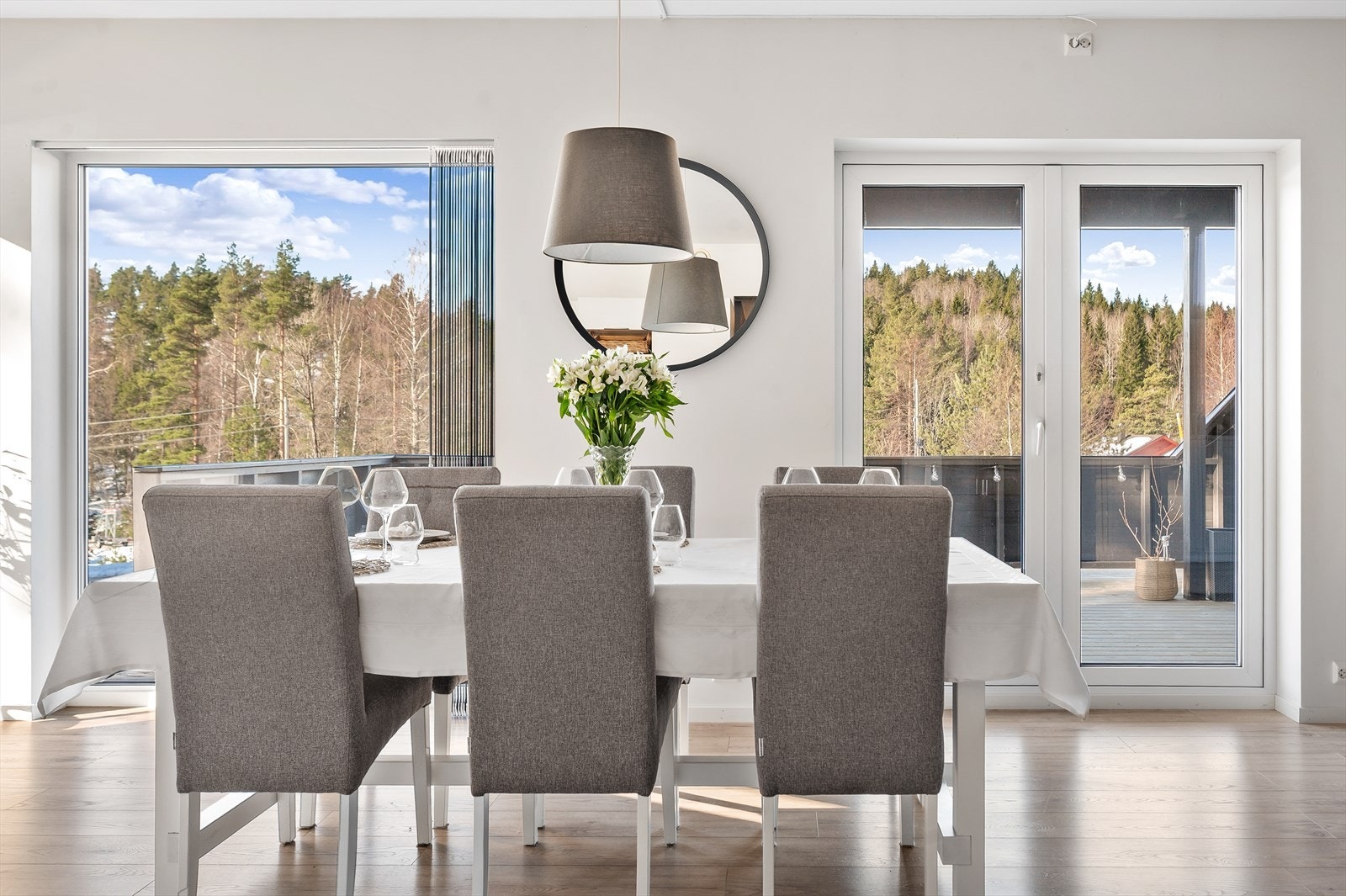 Et godt sted å samles til dagens måltider. Galleribilde