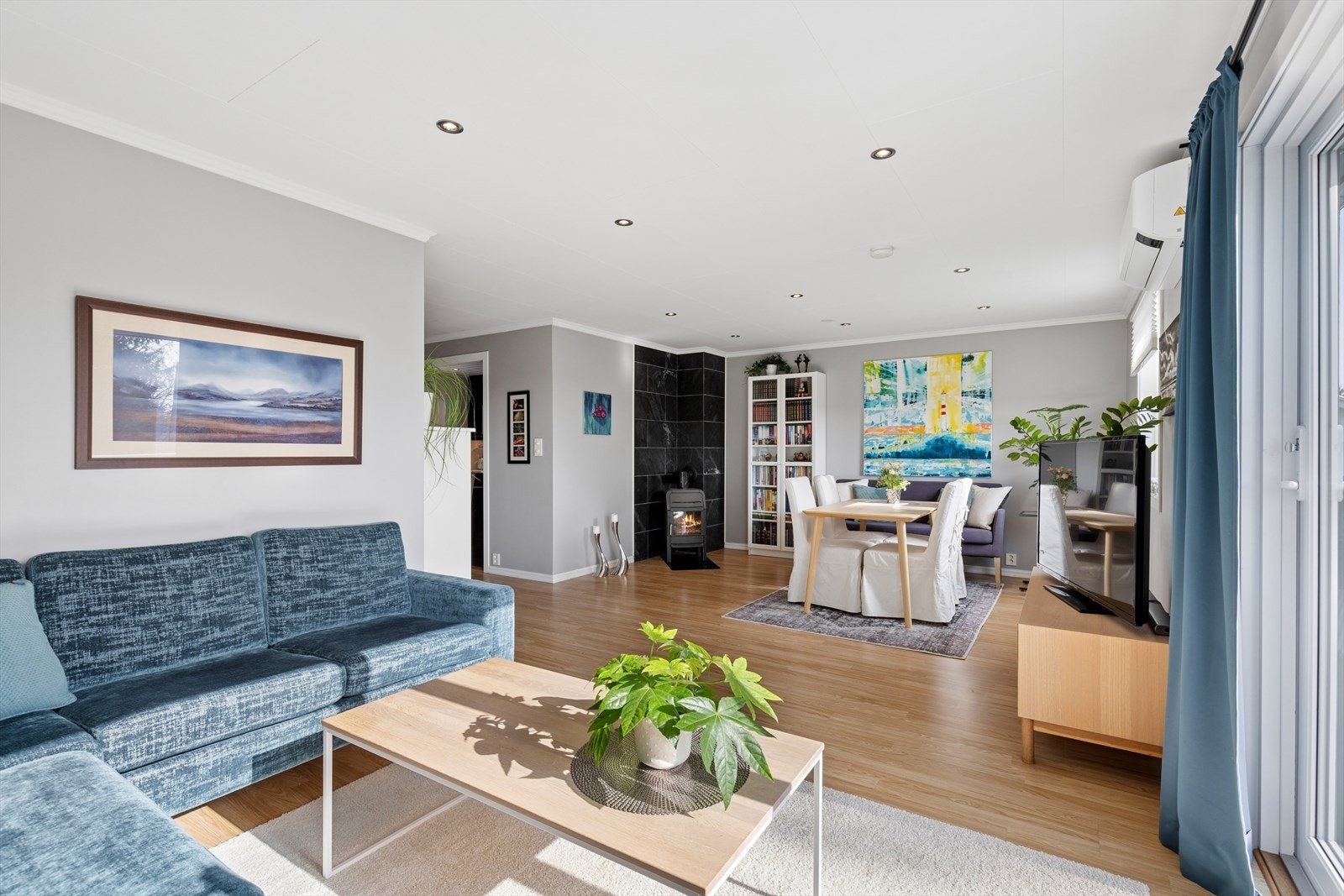 Oppvarming også med peisovn Galleribilde