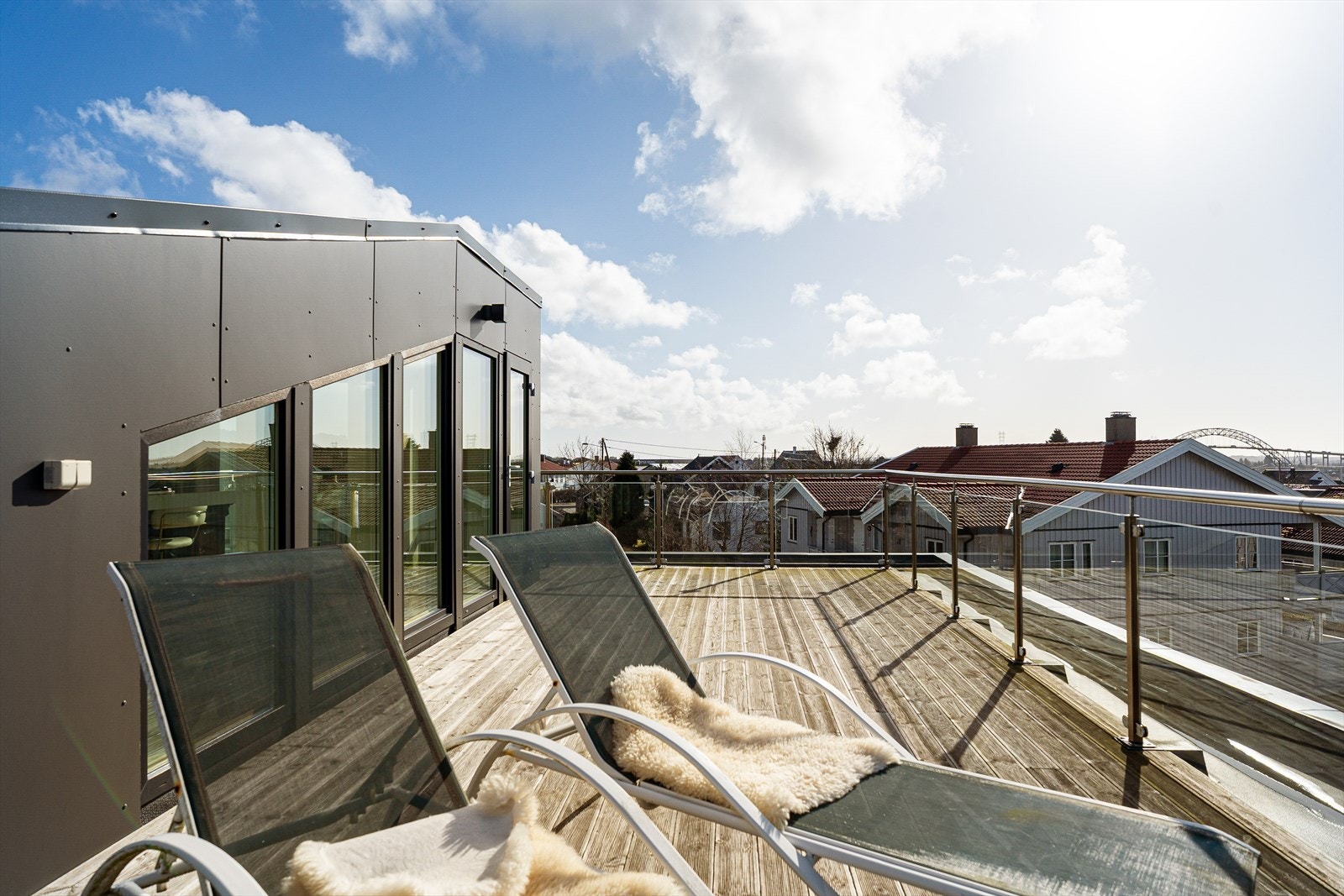 Meget solrikt. Galleribilde