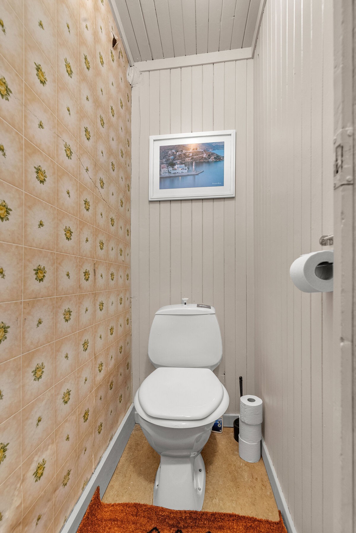 Kjelleretasje - WC Galleribilde