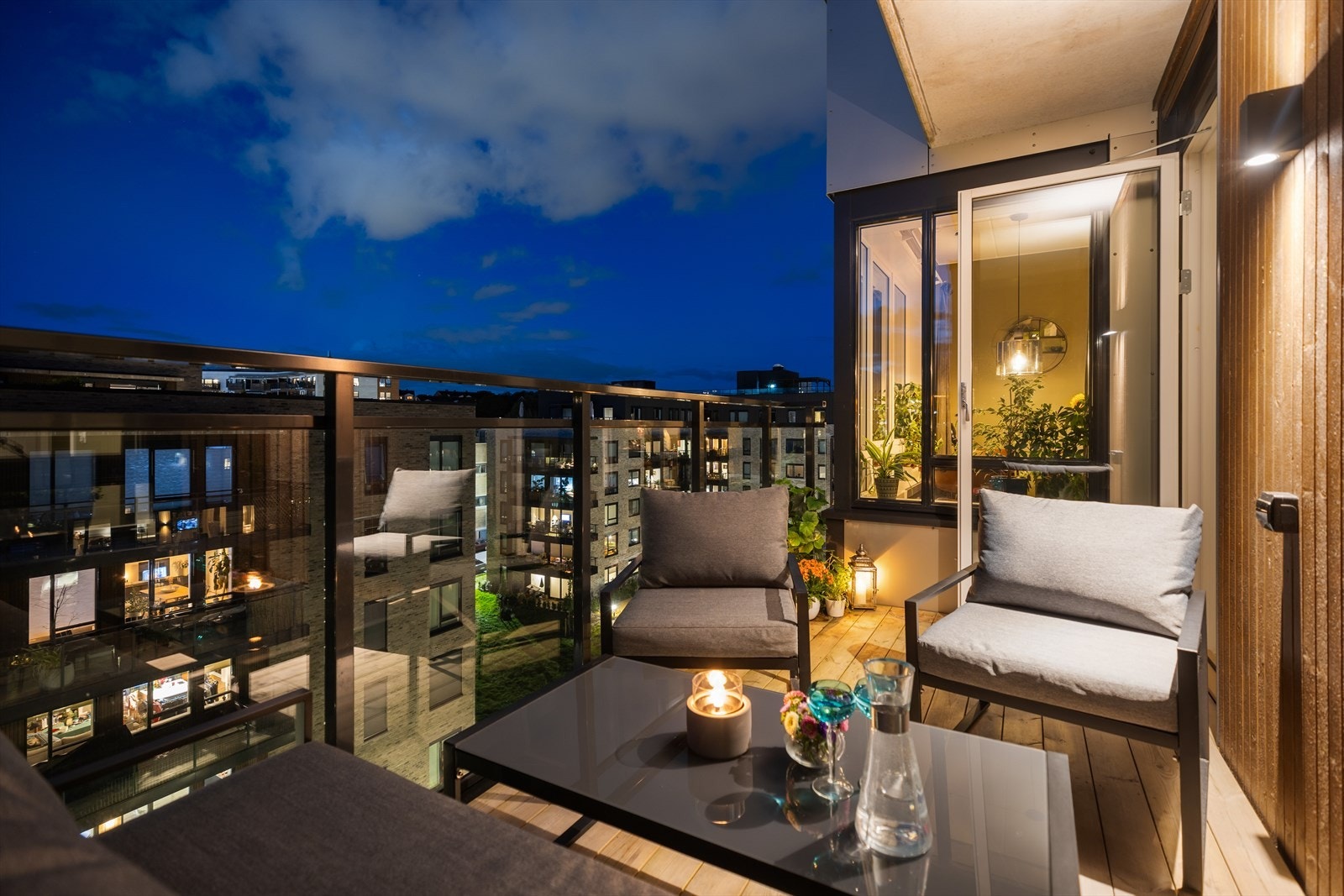 Her er alt tilrettelagt for å nyte lange sommerkvelder. Galleribilde