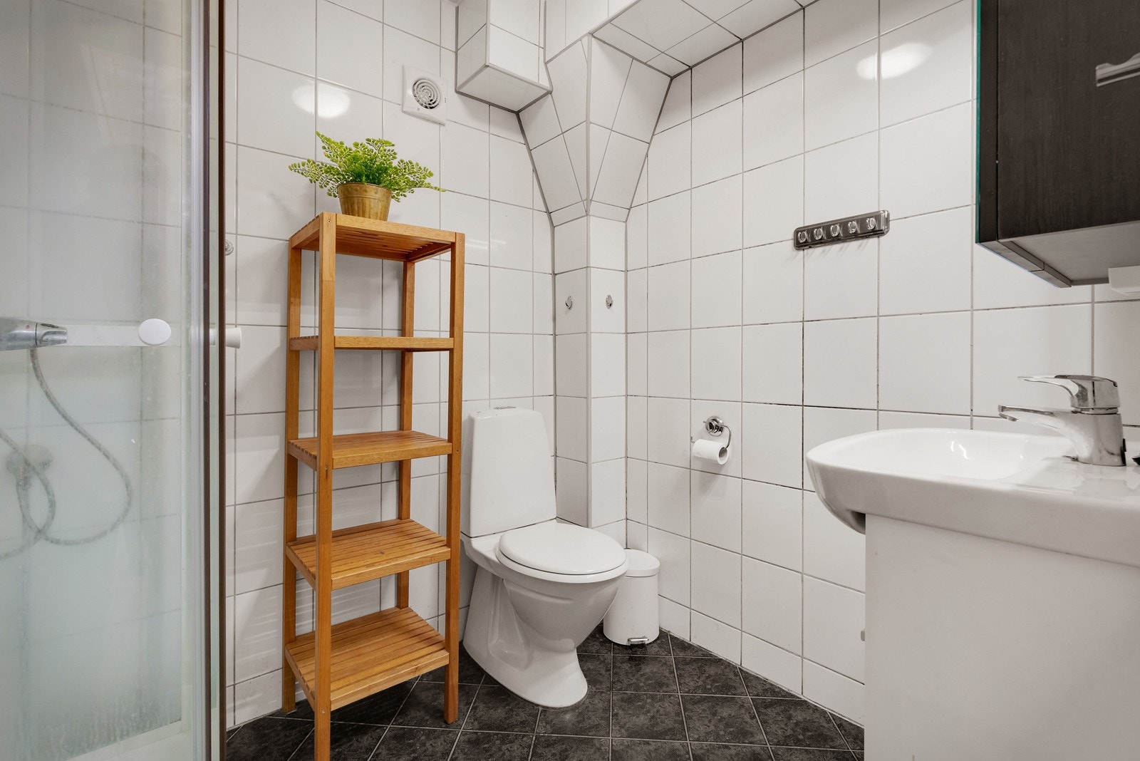 - Bad uteleidel med varme i gulv - Galleribilde