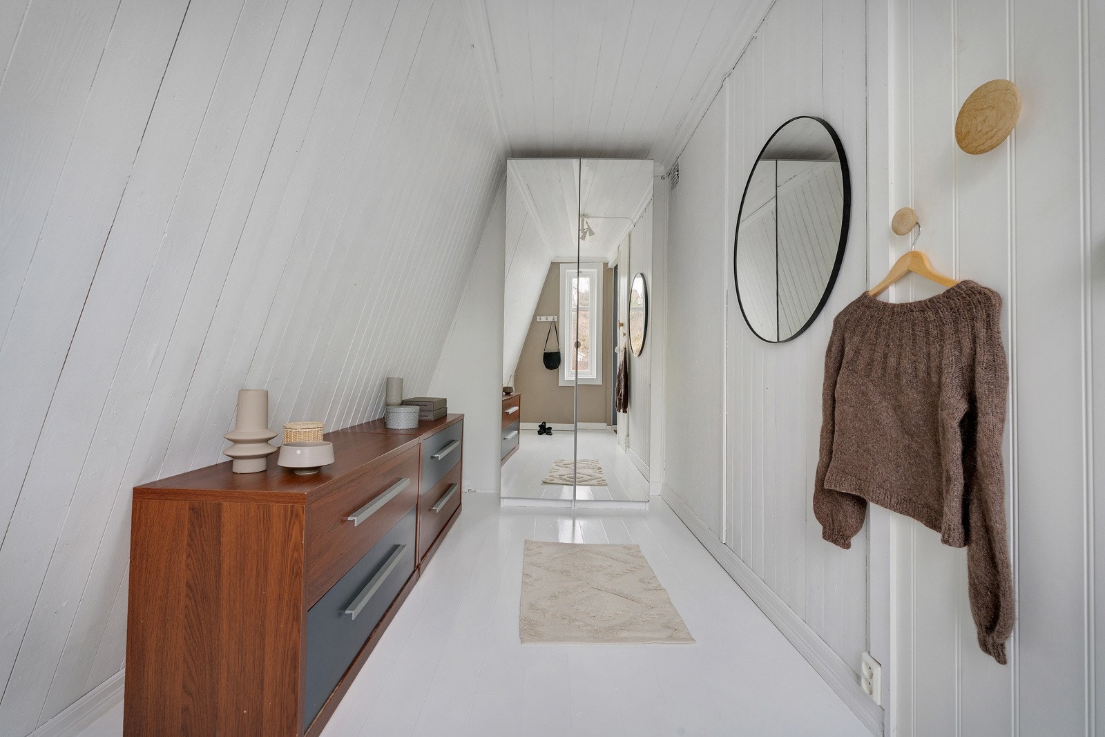 - Garderoberom/walk-in-closet - Galleribilde