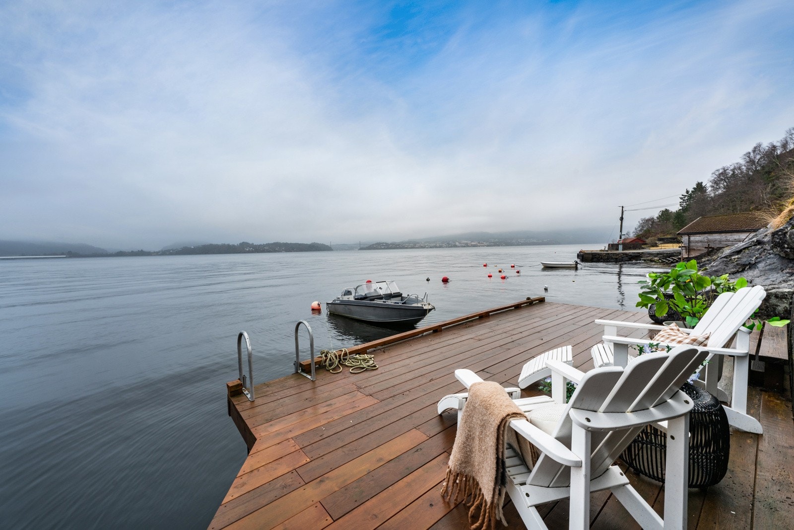 - Godkjent kai tilhørende eiendommen - Galleribilde