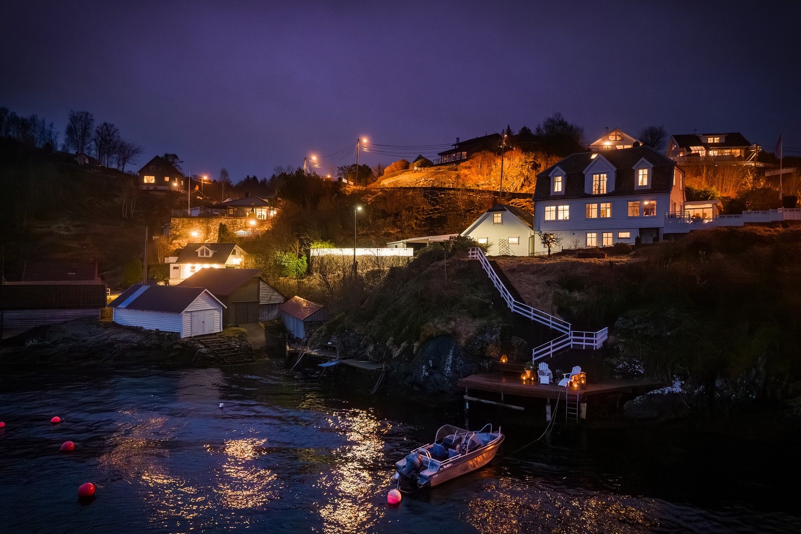 - Fra eiendommen nyter man de beste sol og utsiktsforhold - Galleribilde