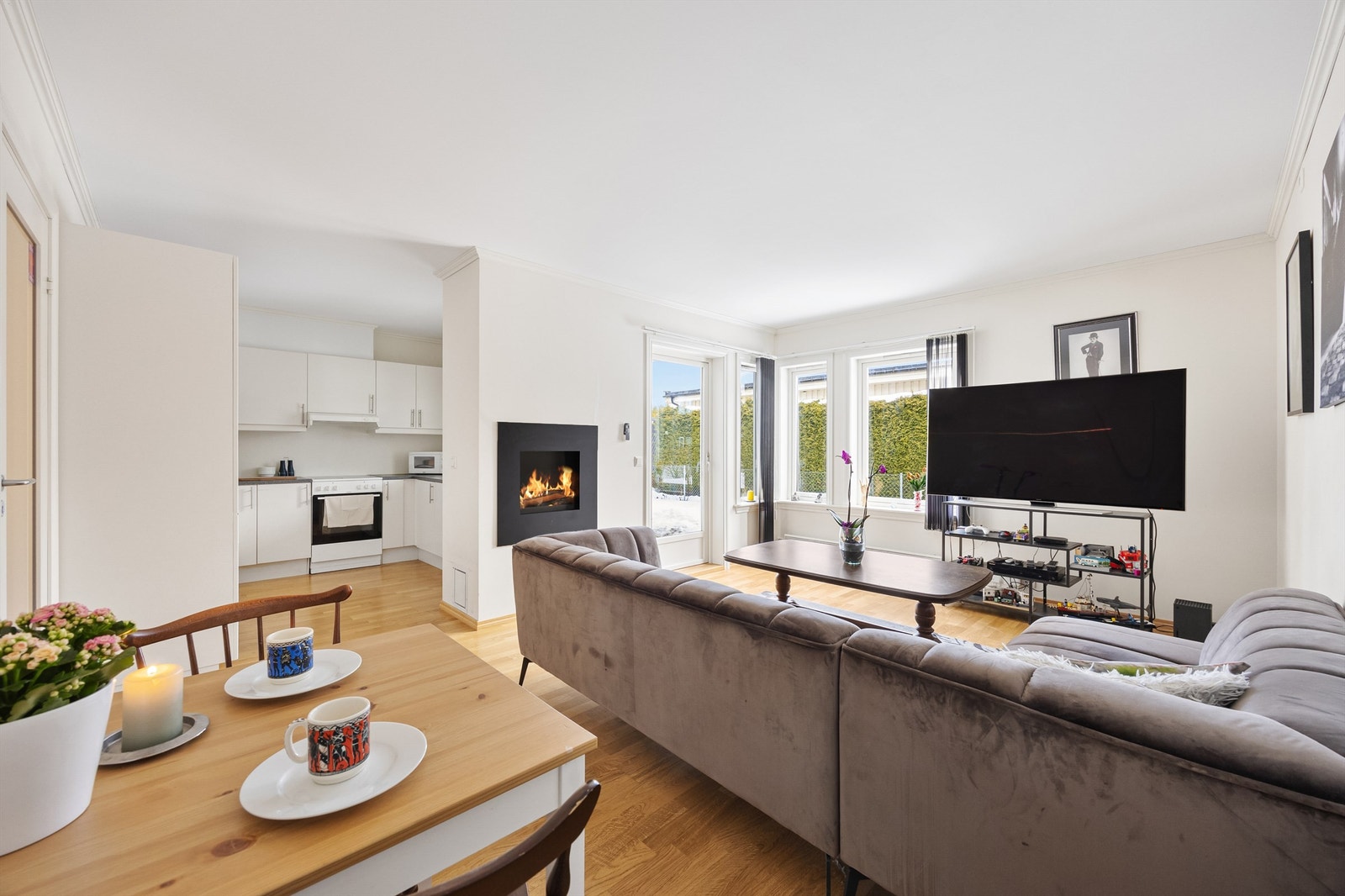 Eiendomsmegler Krogsveen v/ Silje Frankplads ønsker velkommen til Prestmoen 7C! Galleribilde