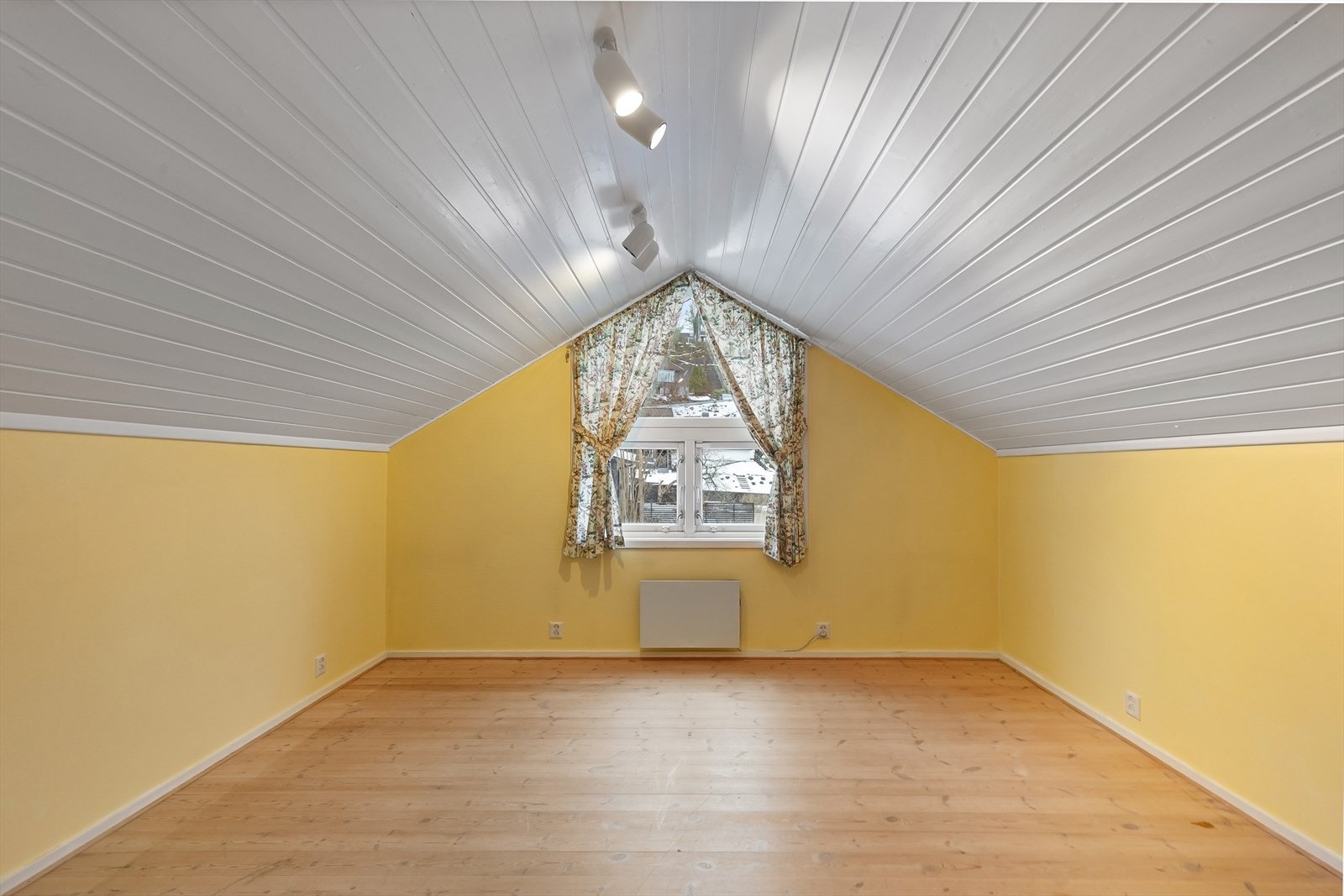 Soverom. Galleribilde