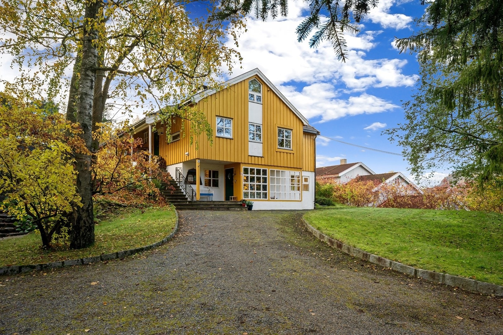 Velkommen til Rugdefaret 94 - Presentert av Odd Andre Engh hos Aktiv Asker. Galleribilde