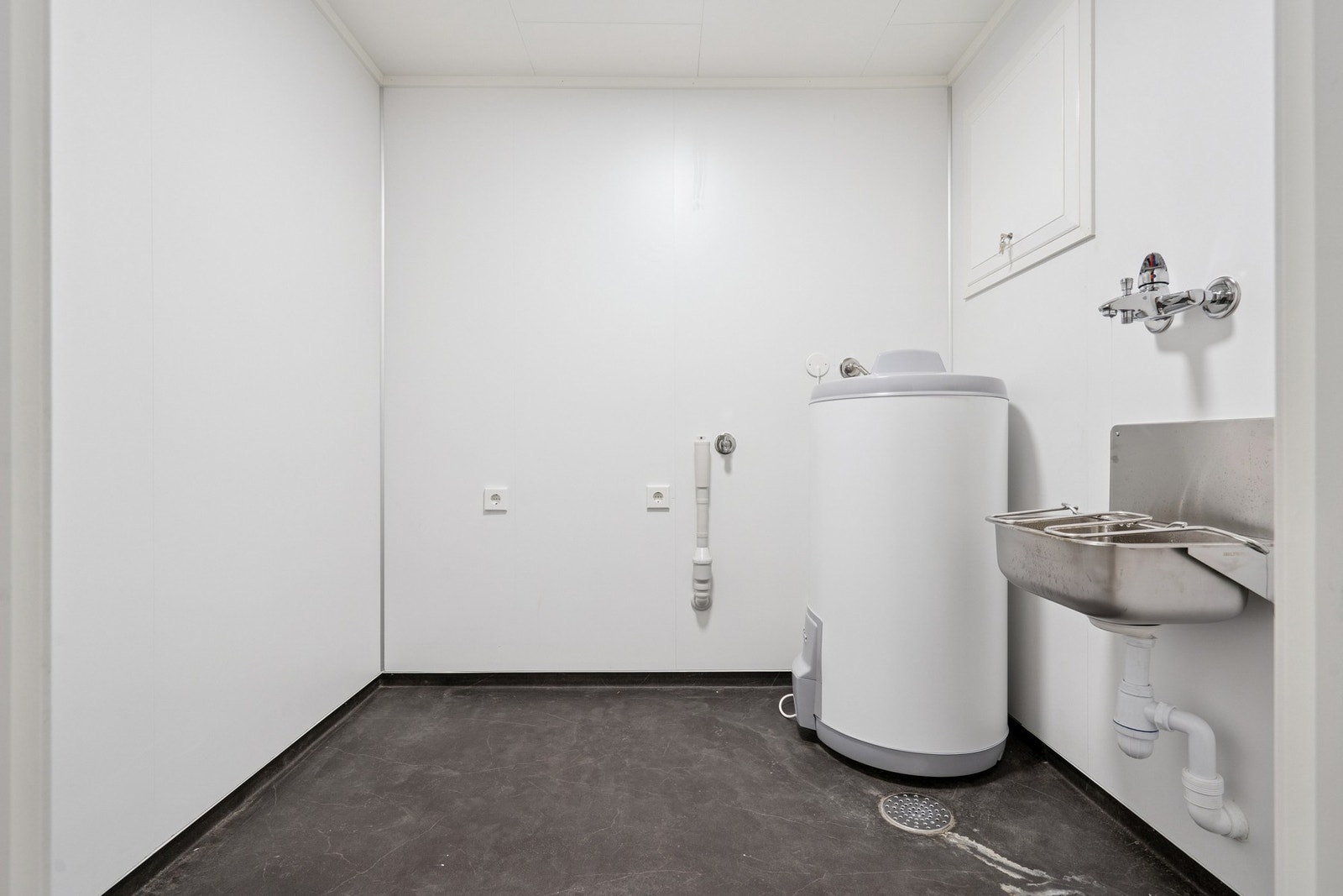 Vaskerom Galleribilde