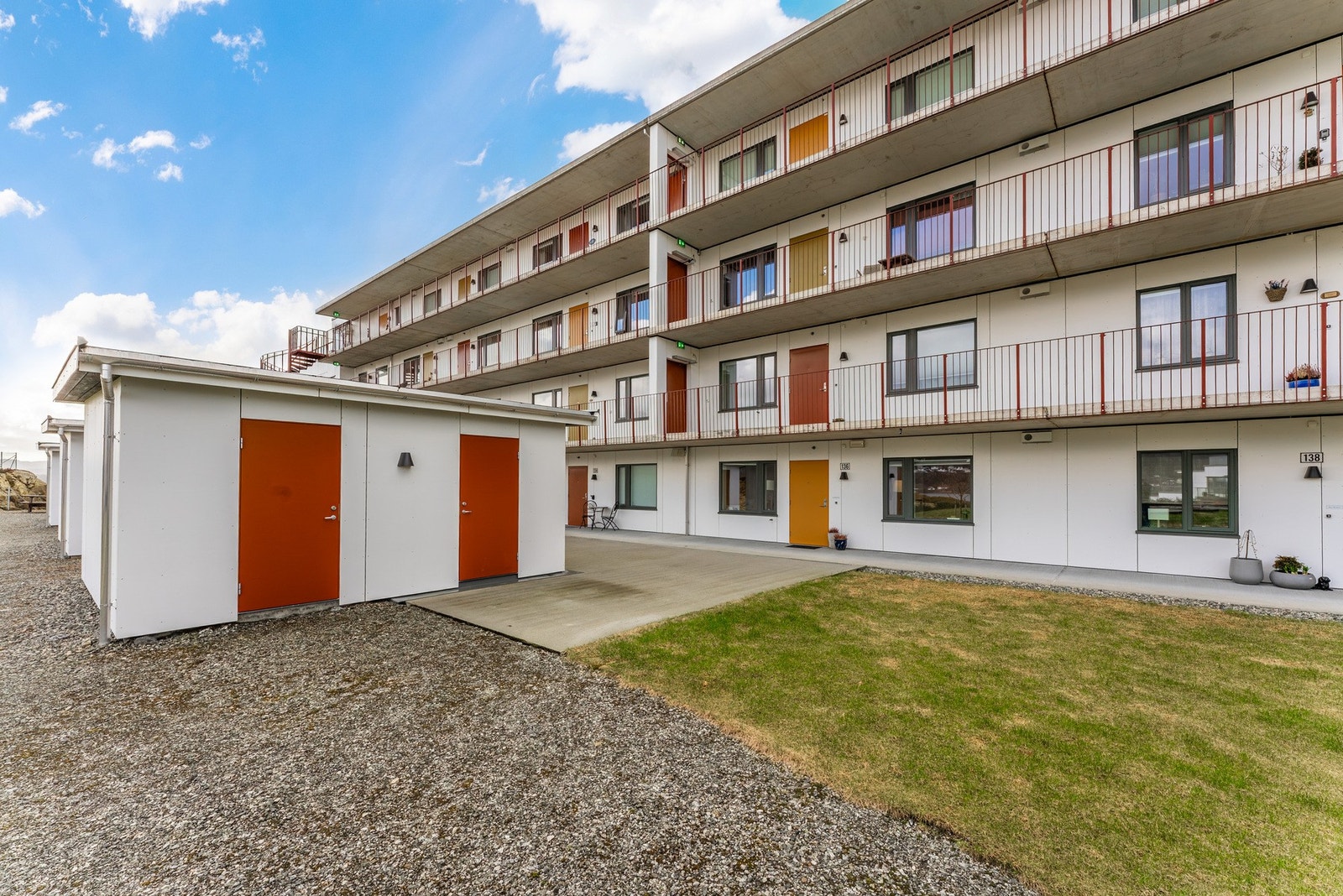 Leiligheten disponerer i tillegg en utebod på 5,32 kvm Galleribilde