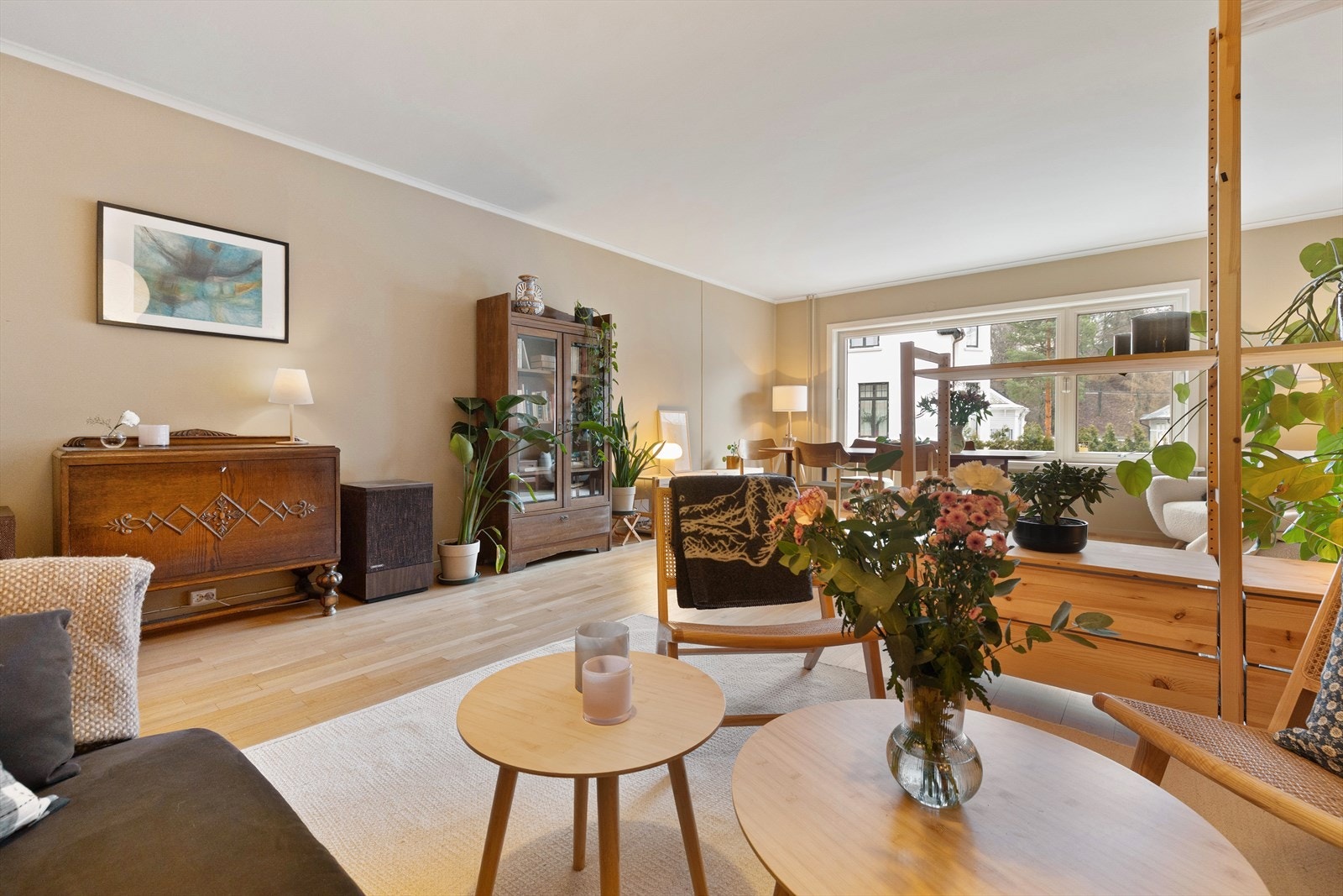 Dette er rett og slett et oppholdsrom man trives i - hver eneste dag. Galleribilde