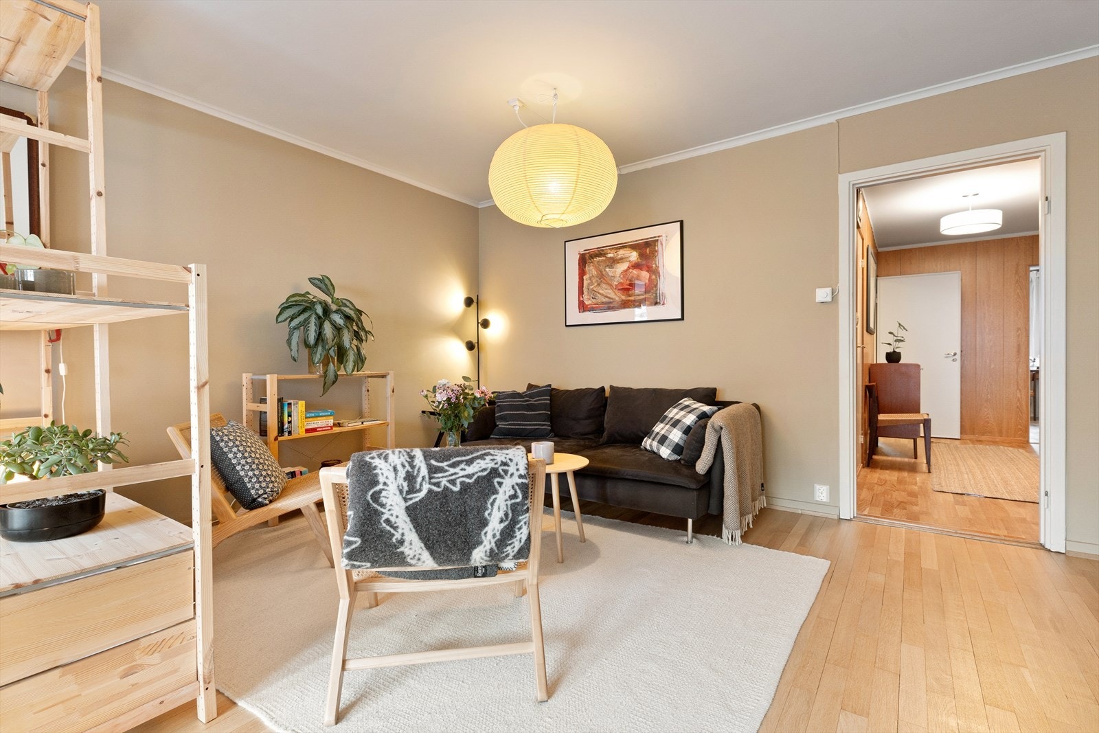 Det er installert nytt el-anlegg med Plejd smartbelysning. Galleribilde