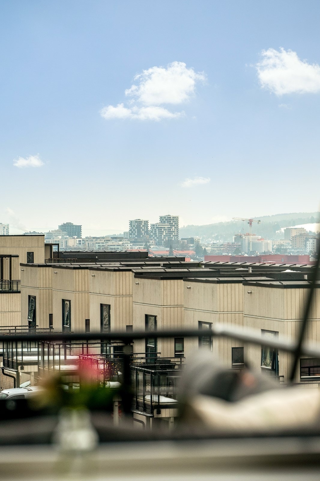 Flere barnehager og skoler i nærheten, inkludert Espira Kunnskapsbyen barnehage (9 min gange) og Kjeller skole (15 min gange). Galleribilde