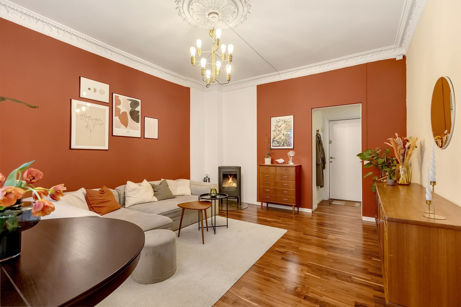 Dette er en romslig 2-roms med en flott beliggenhet. Galleribilde