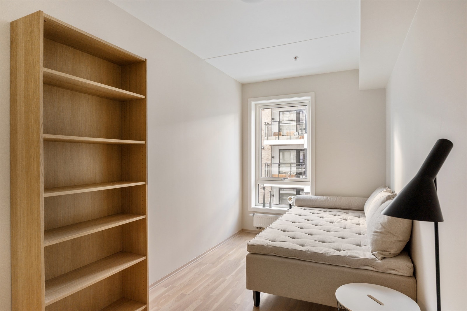 Leilighetens tredje soverom benyttes i dag som et gjesterom. Galleribilde