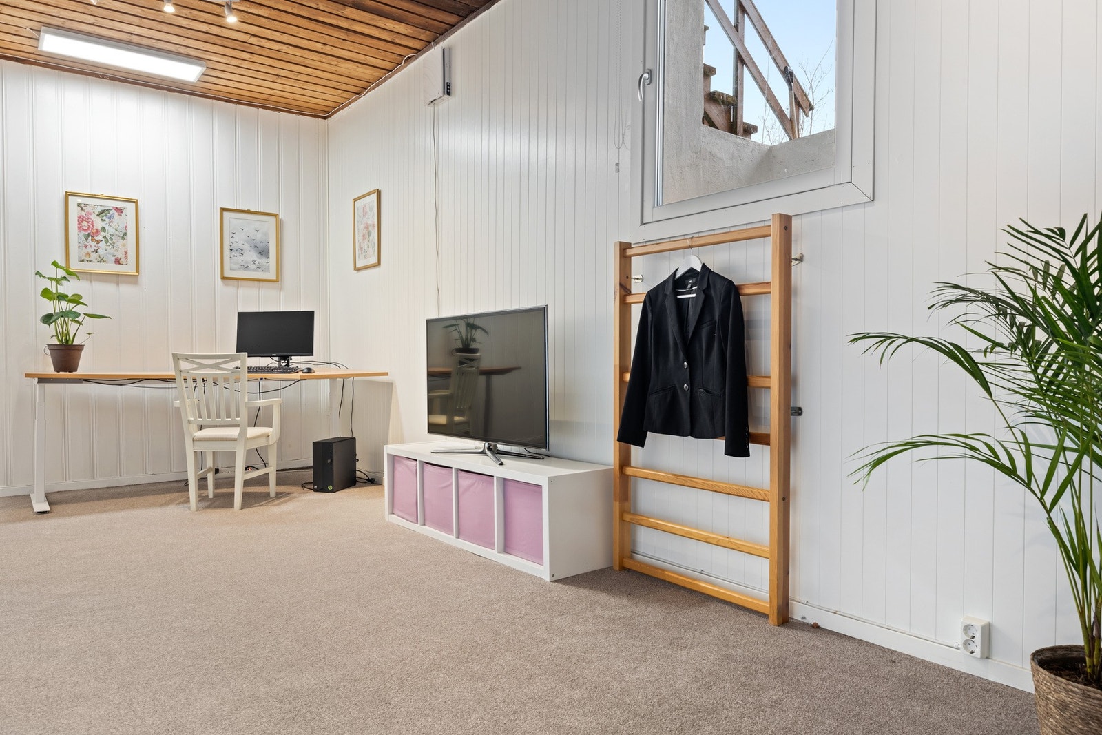 Kjelleretasje Galleribilde