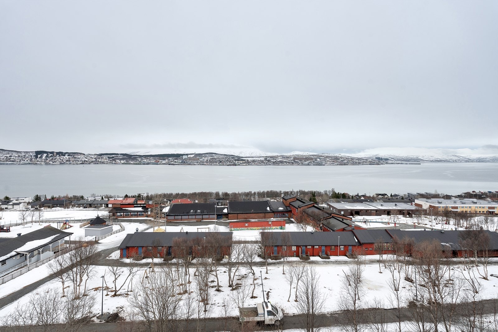 Utsikt mot vest. Galleribilde