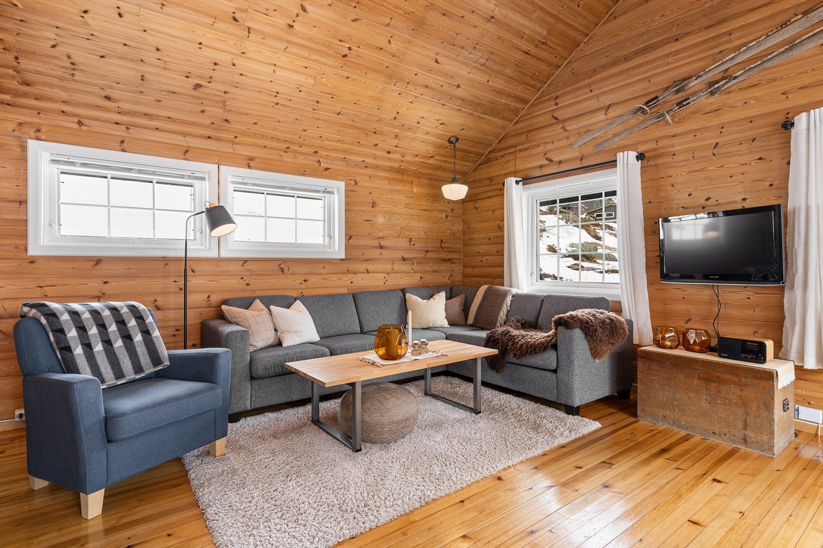 Hytta kan selges møblert etter avtale med selger Galleribilde