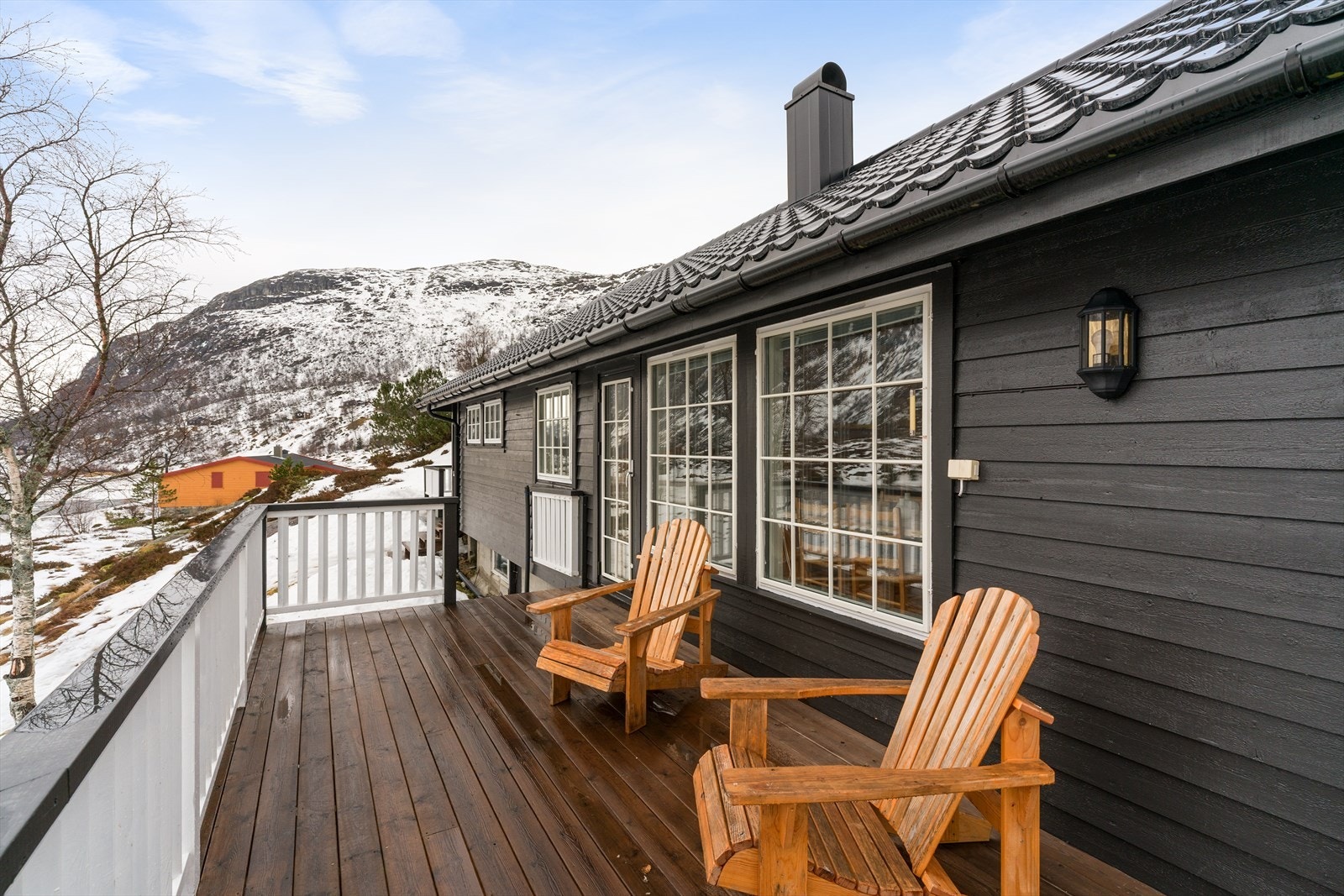 Hytta er nylig malt utvendig Galleribilde