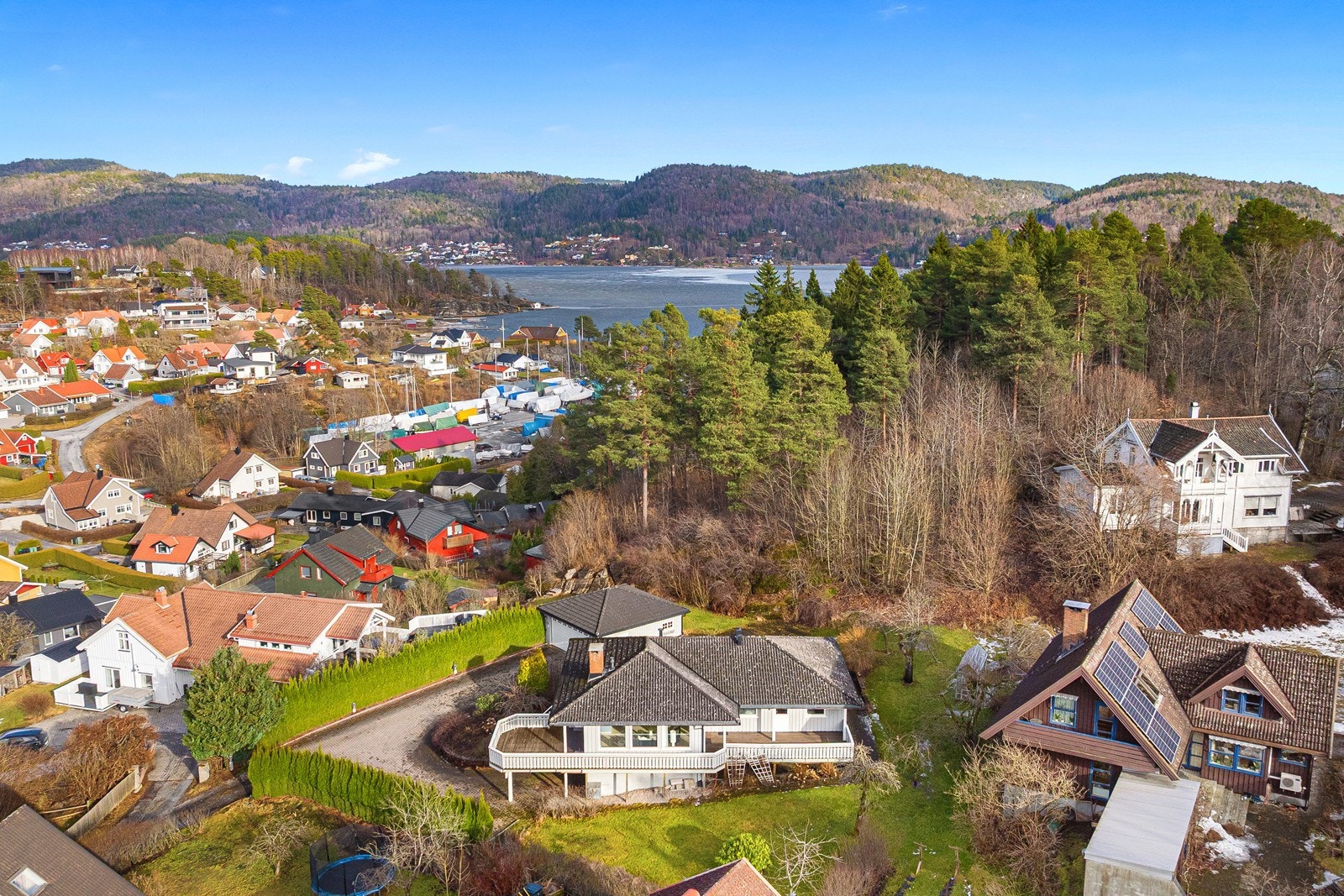 Velkommen til Østvedtvegen 32B. Foto: Boligfotograf1 Galleribilde