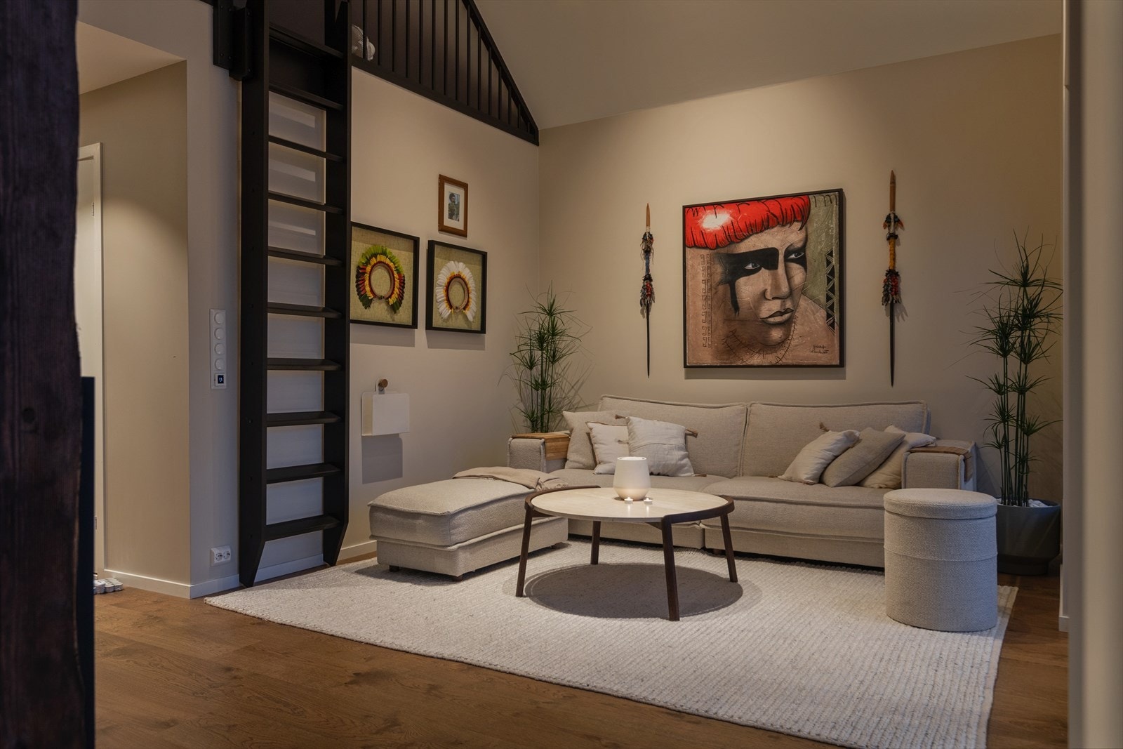 Det er varme i gulv i alle rom foruten soverommene, som gir en god og lun varme. Galleribilde