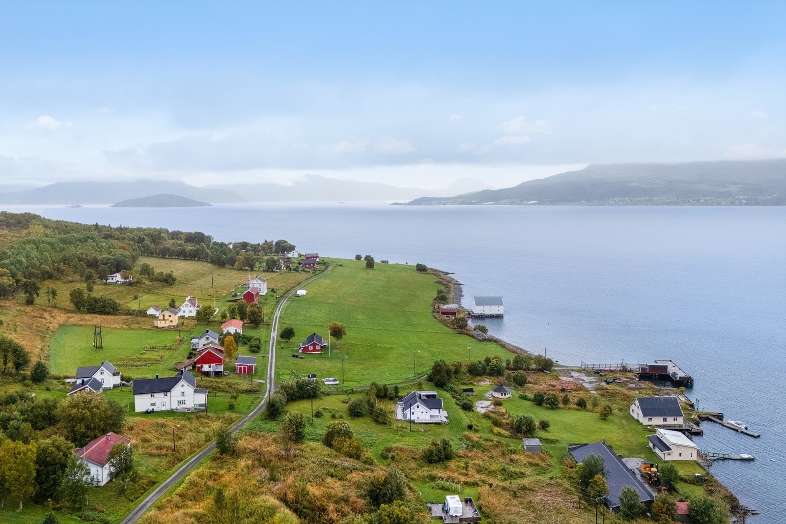 I 2023 ble det lagt nye vannrør og stoppekraner på hele øya i regi av Harstad kommune. Galleribilde