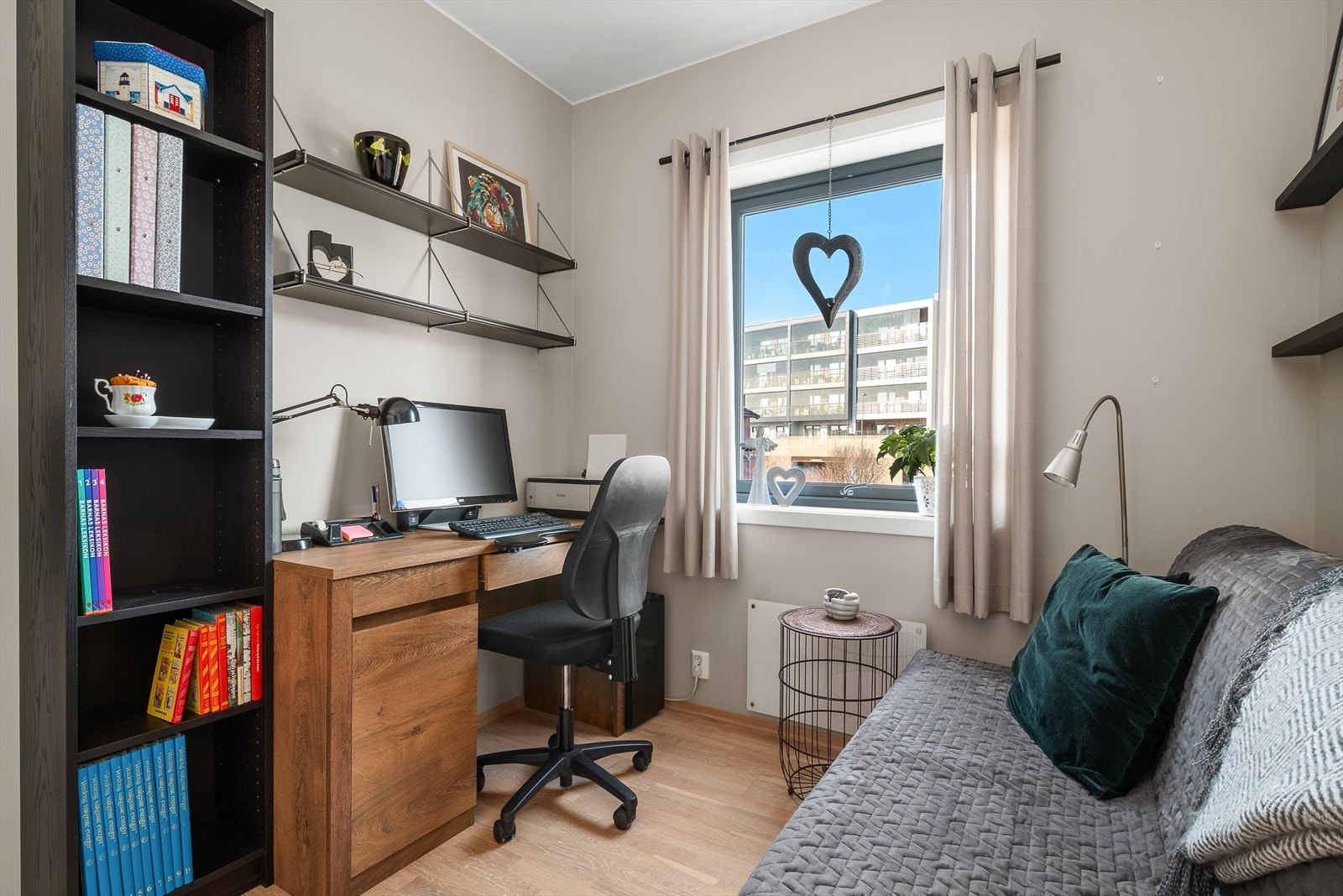 Soverommene er på hhv. 11,5 kvm og 8 kvm. Galleribilde