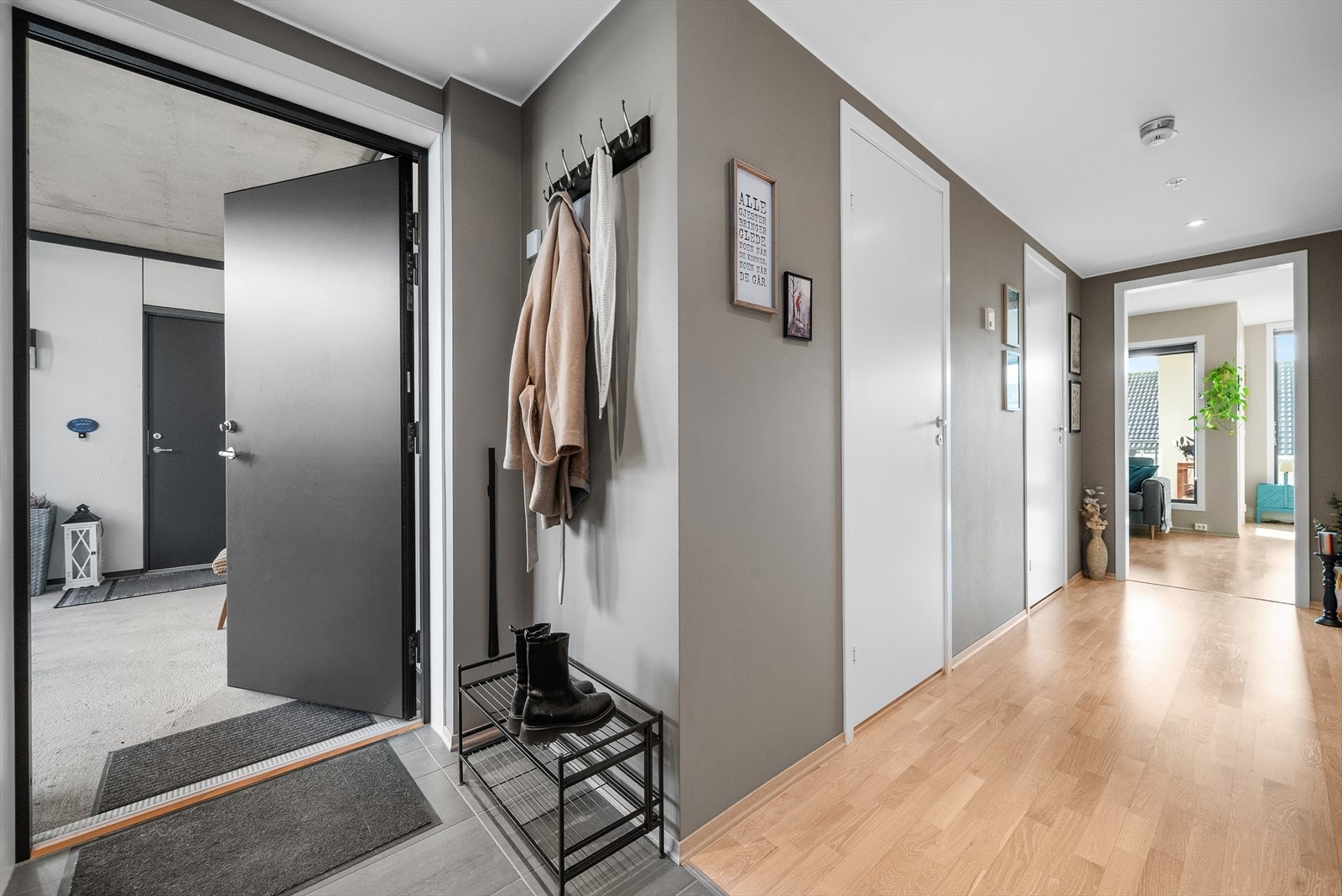 Entrè/gang har et areal på 11 kvm. Galleribilde