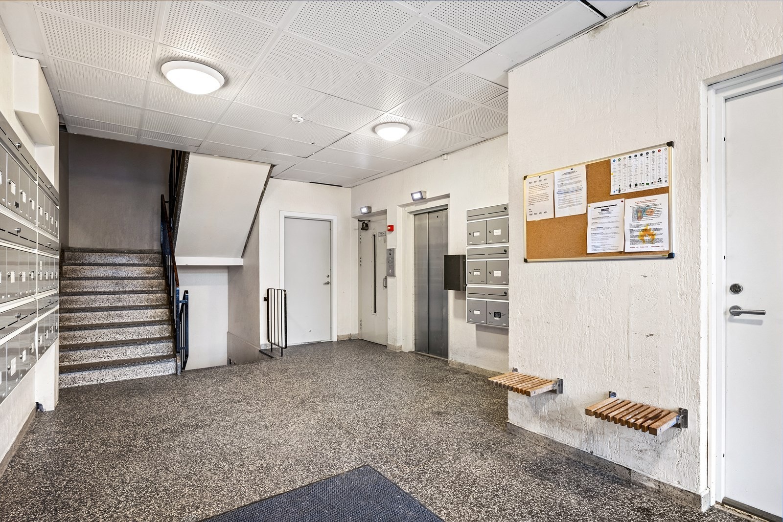 Heisadkomst til leiligheten. Galleribilde