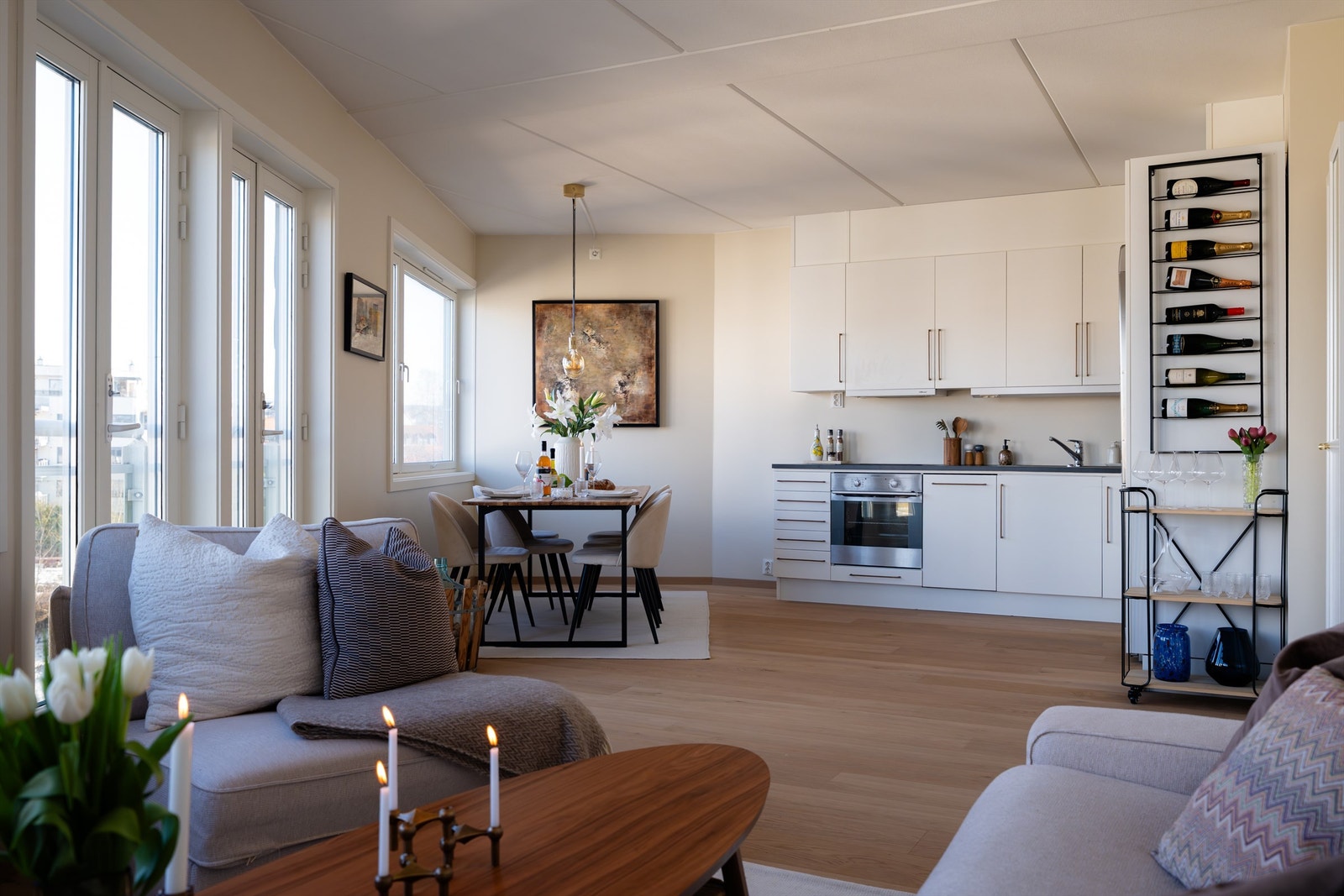 Stue/kjøkken. Galleribilde