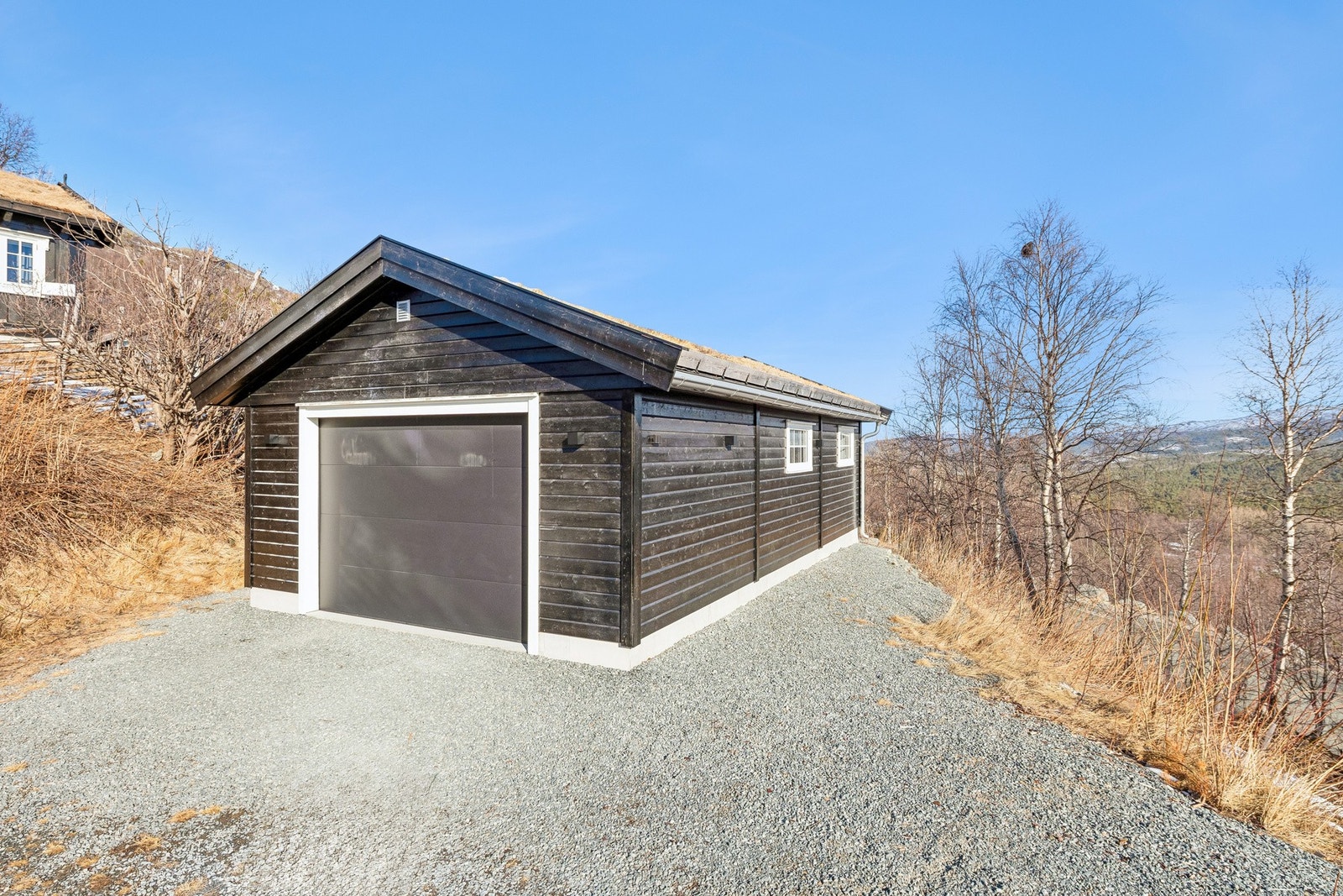 Garasje. Galleribilde