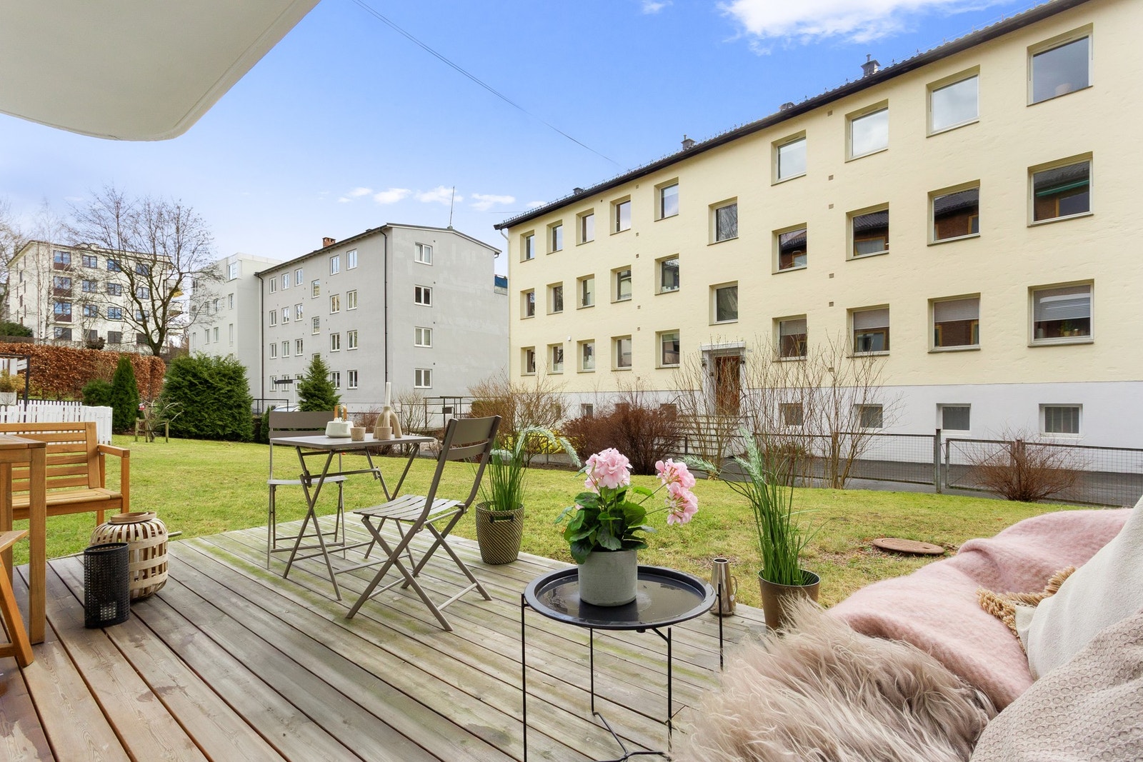 Her kan du trekke deg tilbake og nyte solfylte dager i rolige og behagelige omgivelser. Galleribilde