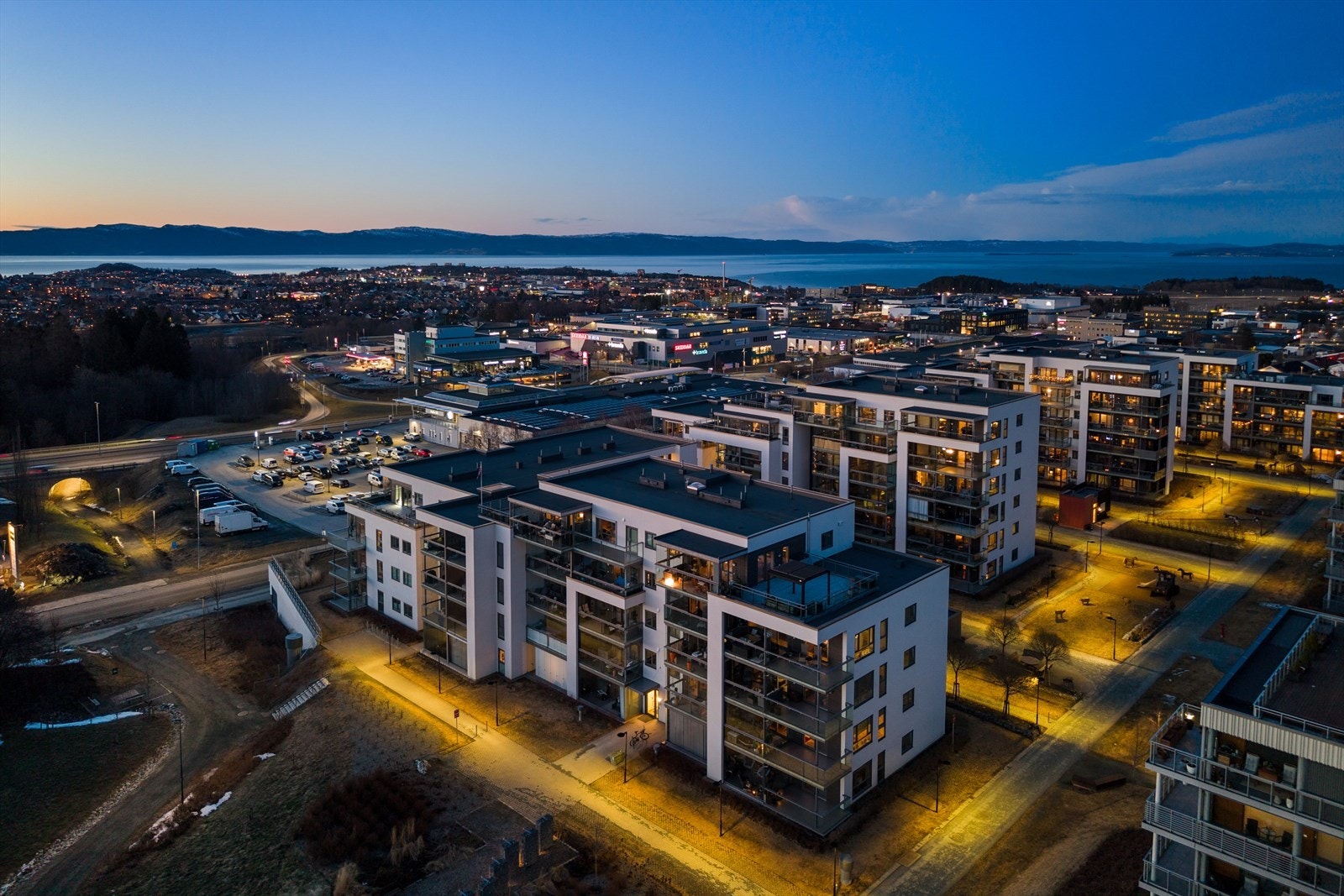 Leiligheten er en del av Strinda Hageby, et moderne boligprosjekt med fokus på bokvalitet, trivsel og brukervennlighet. Galleribilde