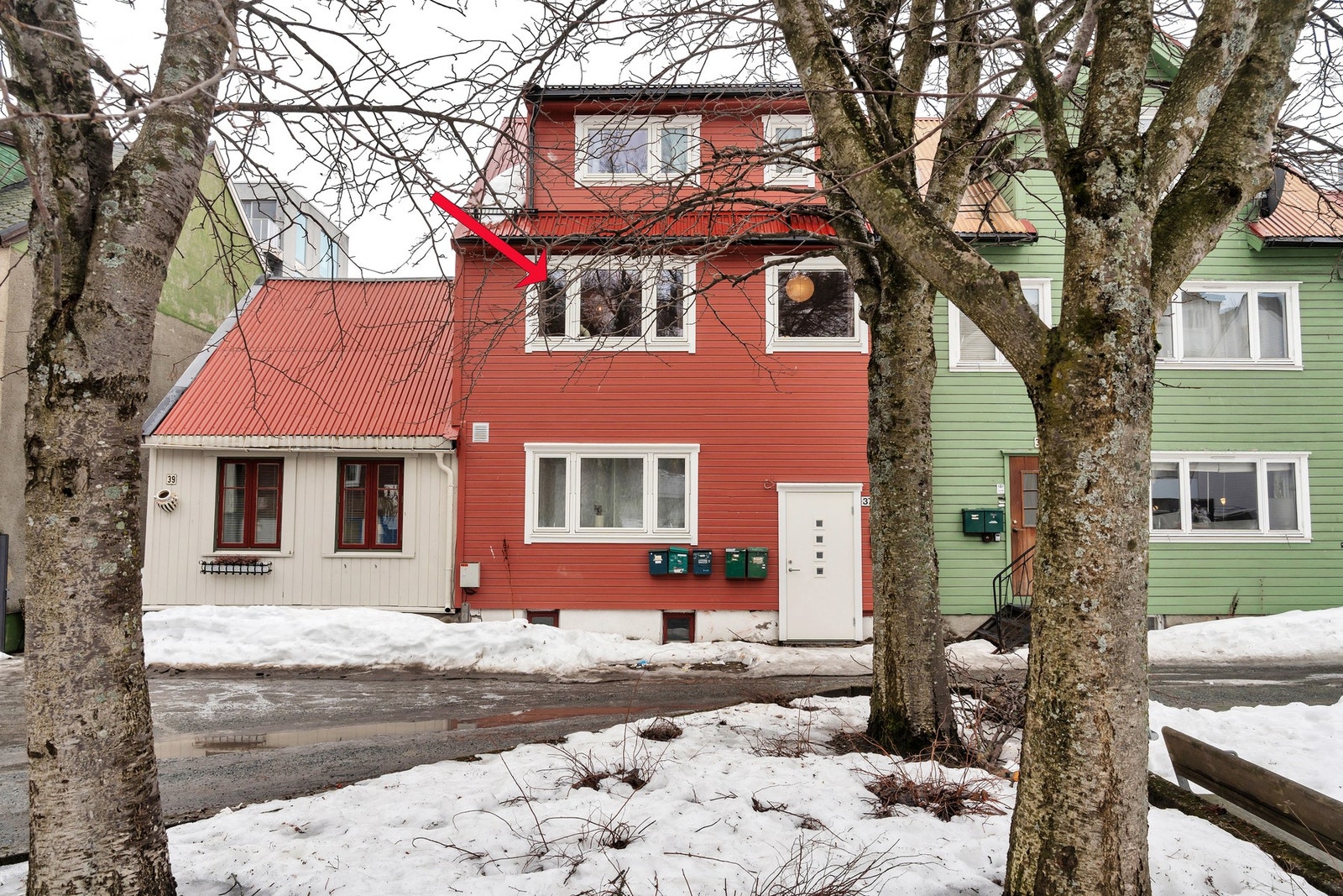 Leiligheten ligger i andre etasje. Galleribilde